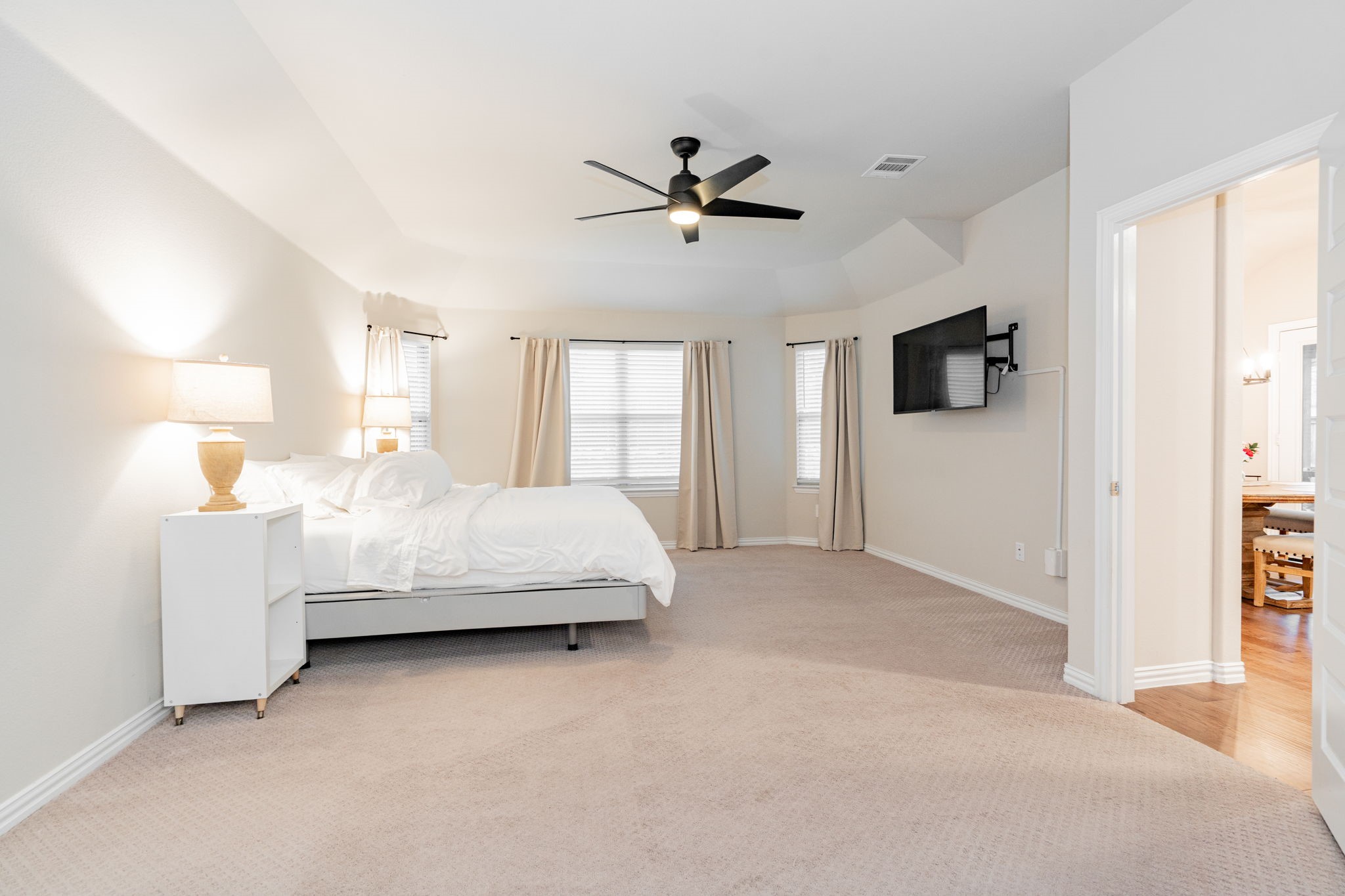 1519 Fairweather Way