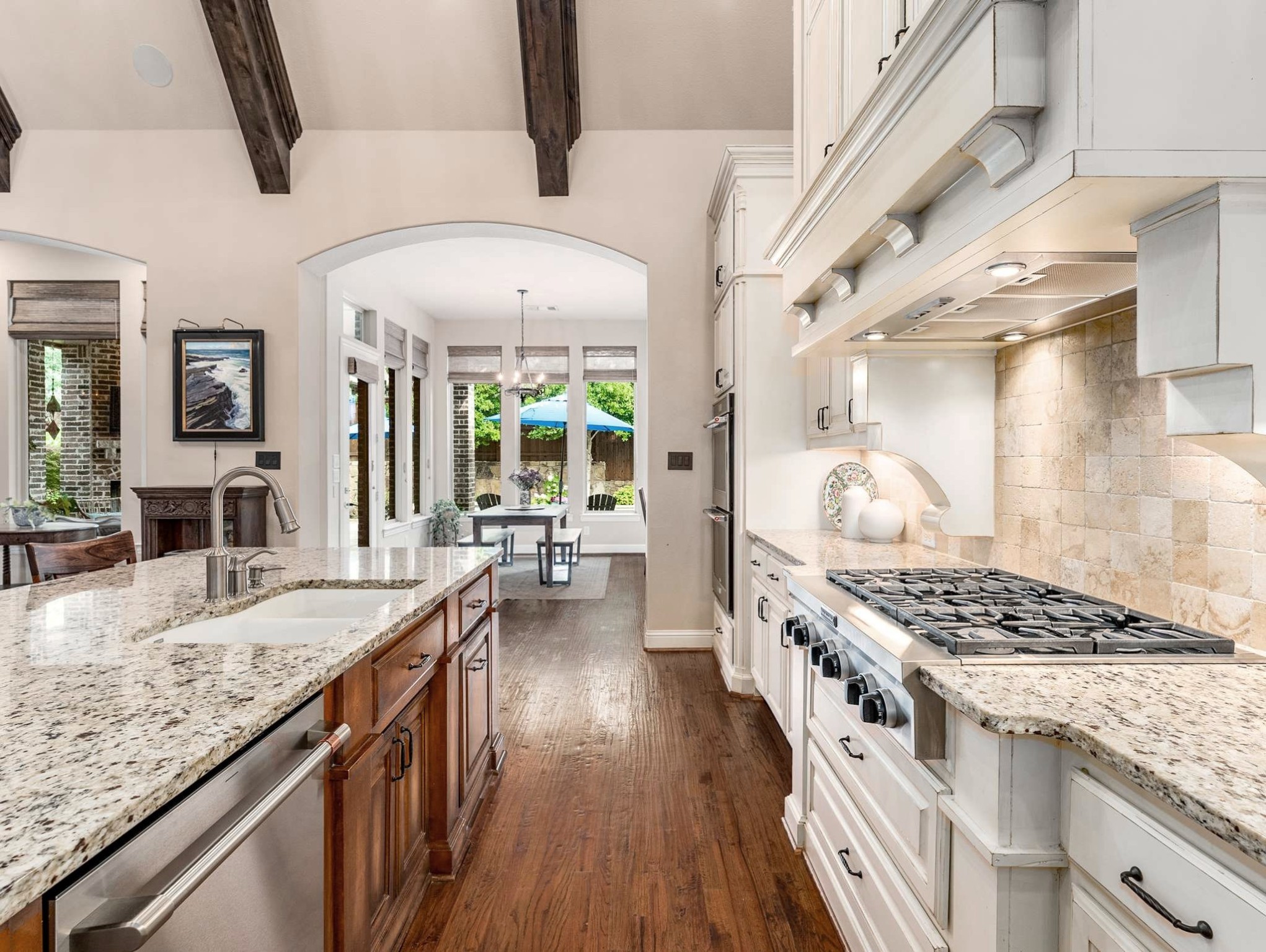 3021 Sunny Hill Lane