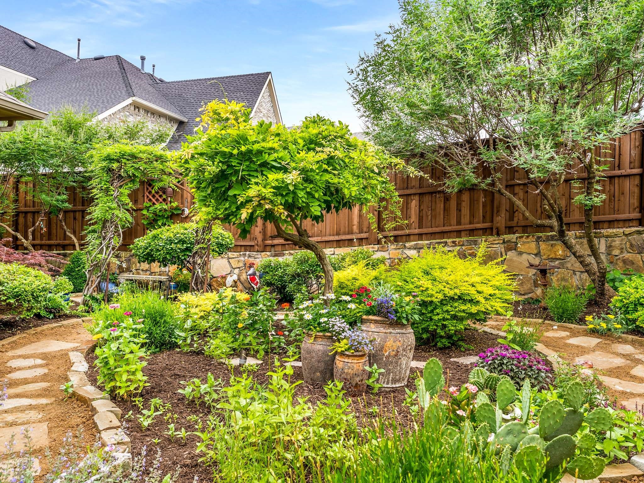 3021 Sunny Hill Lane