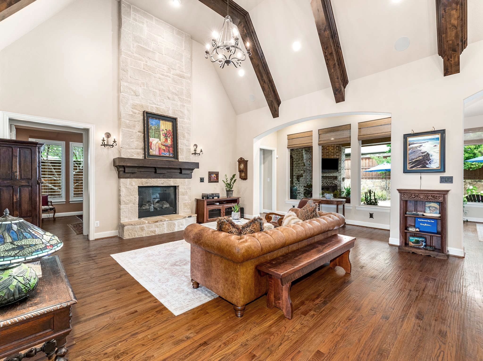 3021 Sunny Hill Lane