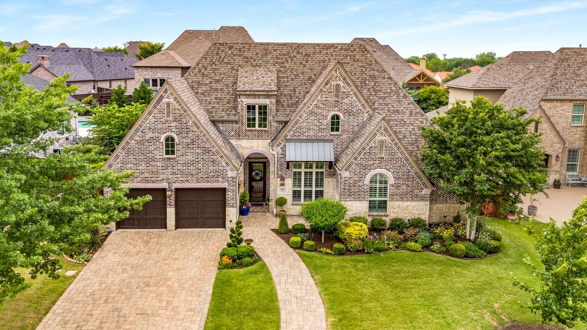 3021 Sunny Hill Lane