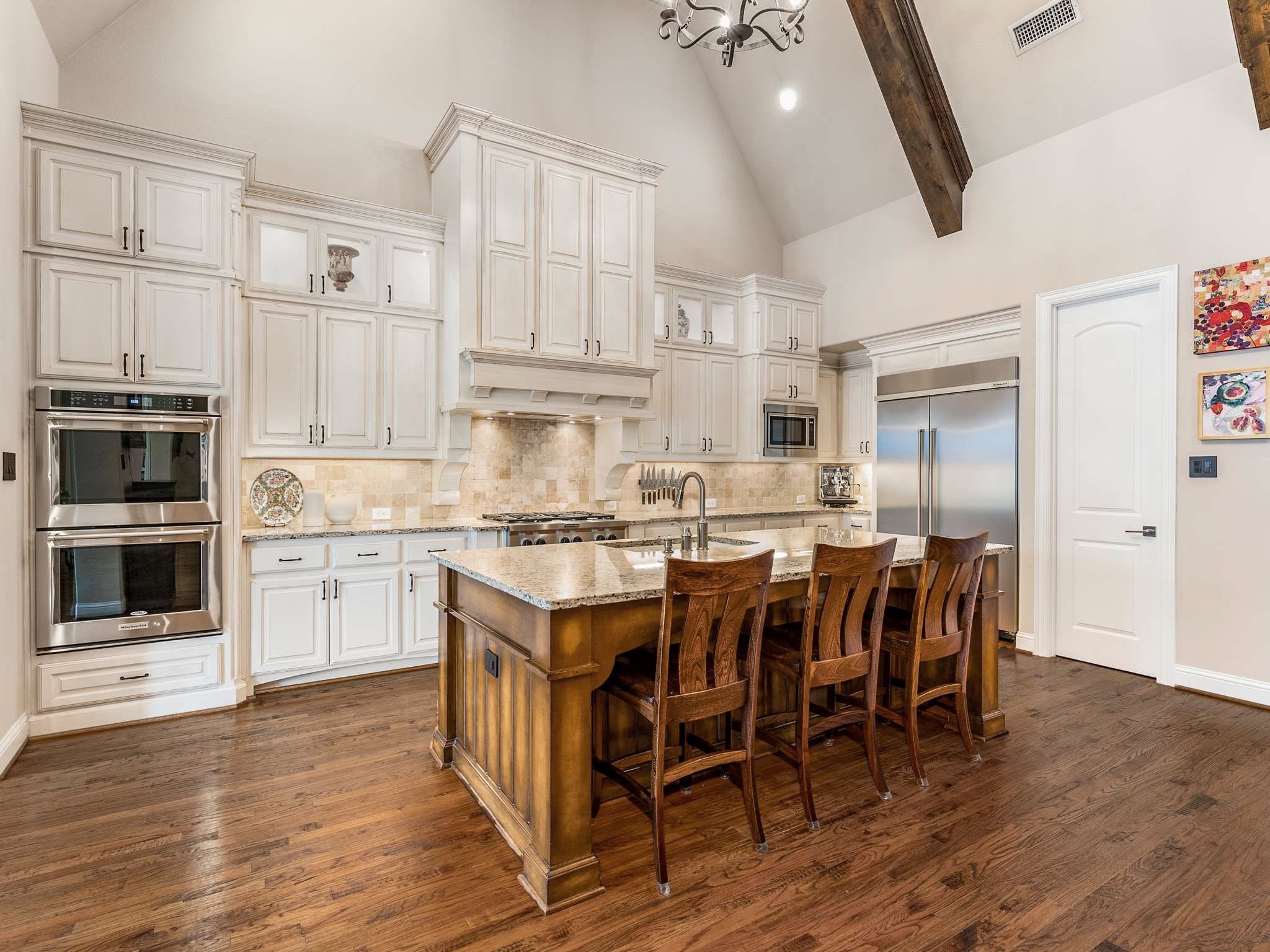 3021 Sunny Hill Lane