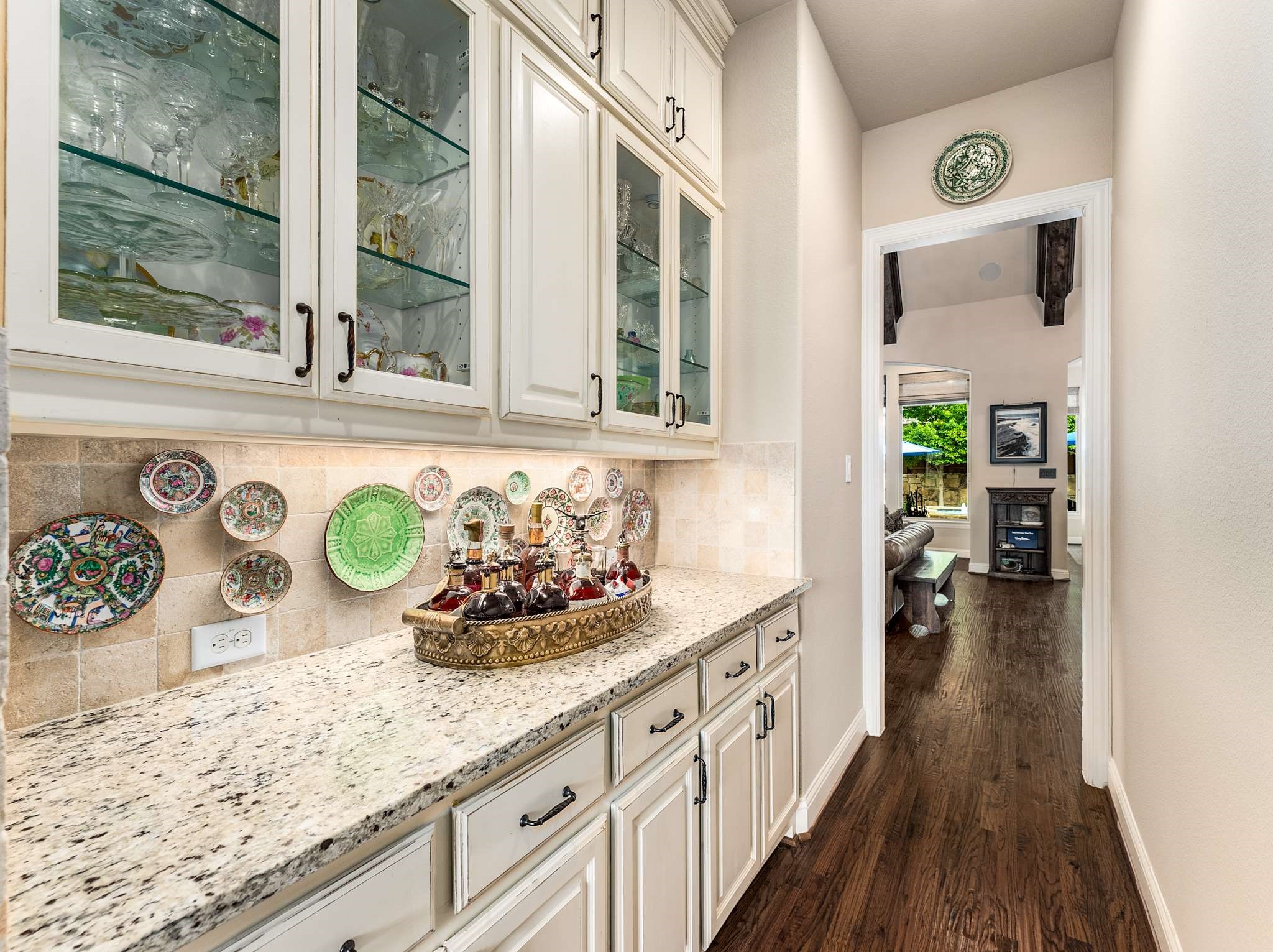 3021 Sunny Hill Lane