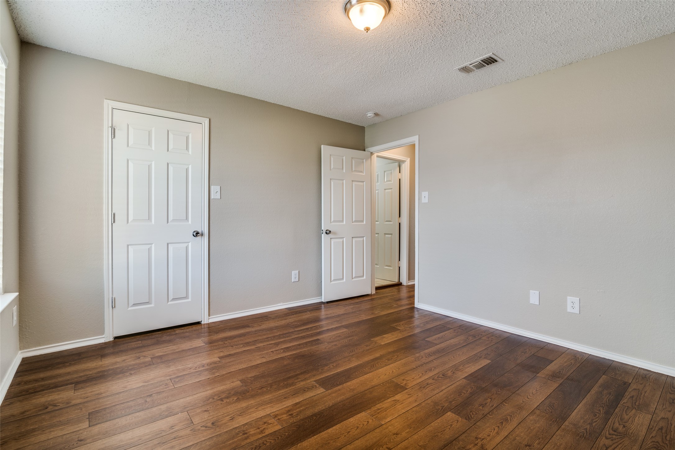 10233 Pondwood Drive