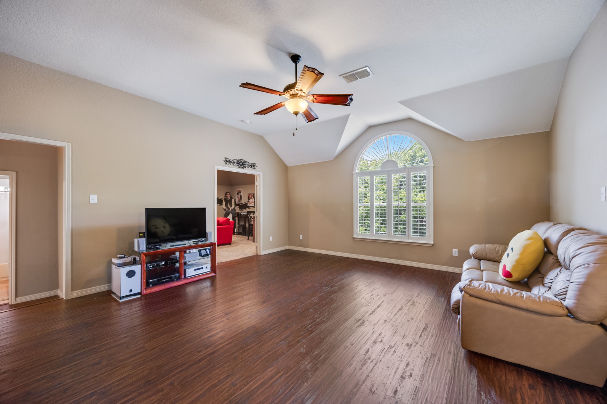 1710 Lake Forest Drive