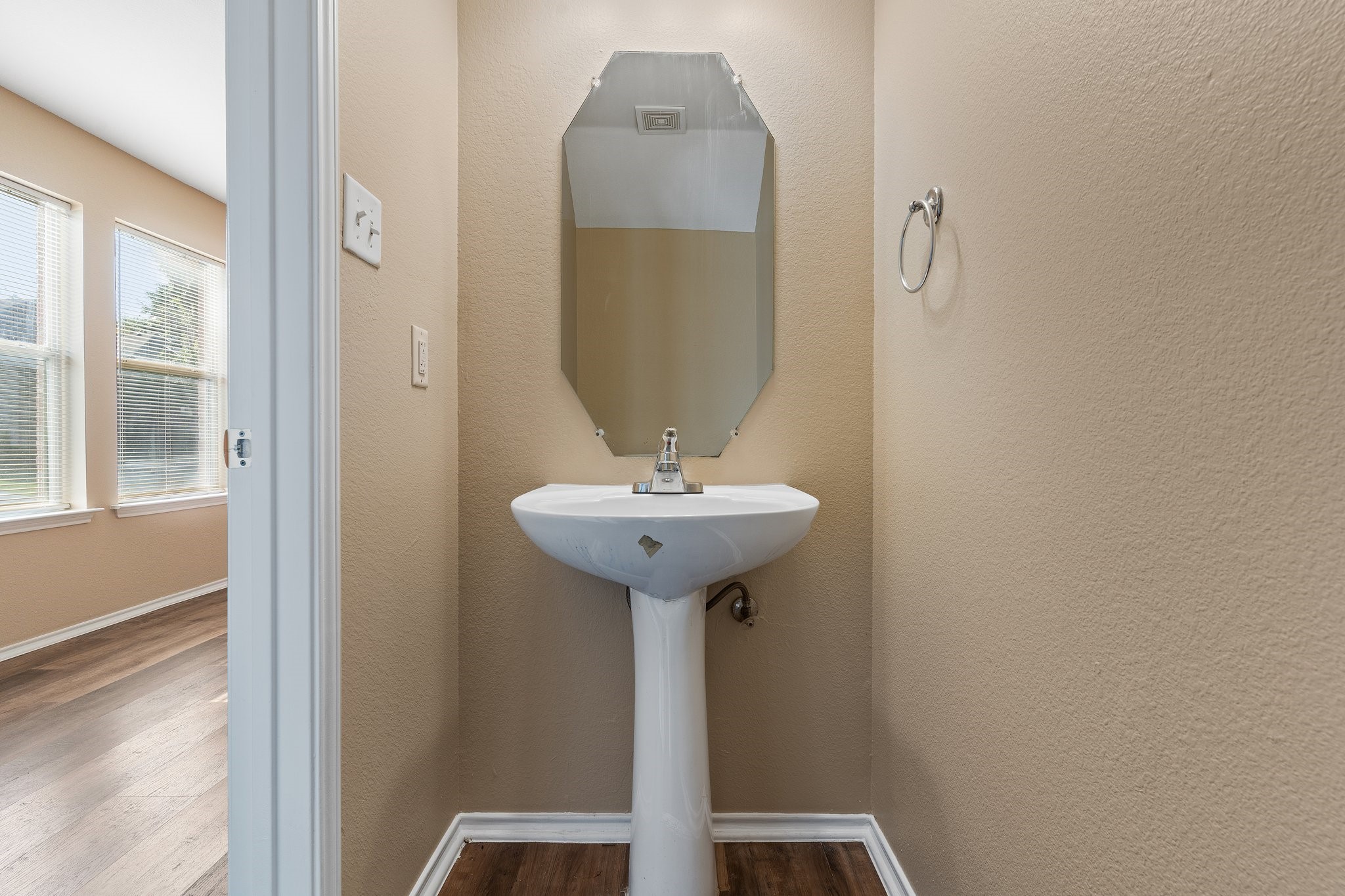 152 Cliff Heights Circle