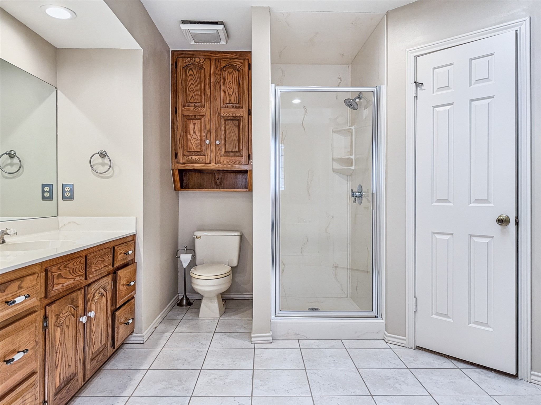 5904 Stoneleigh Drive