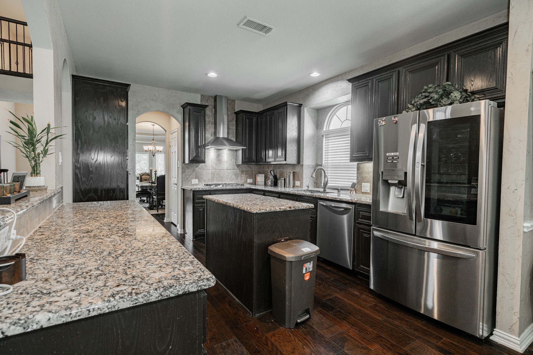 824 Regal Bluff Lane