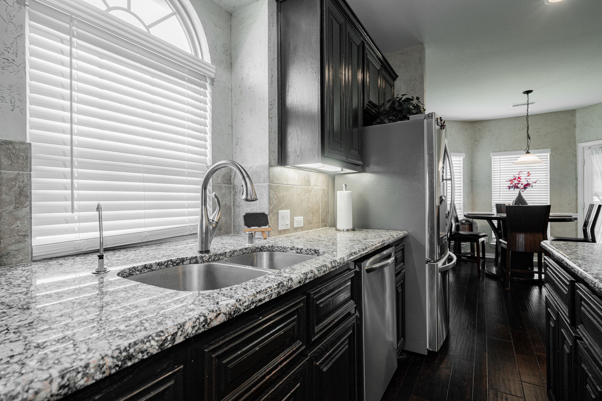 824 Regal Bluff Lane