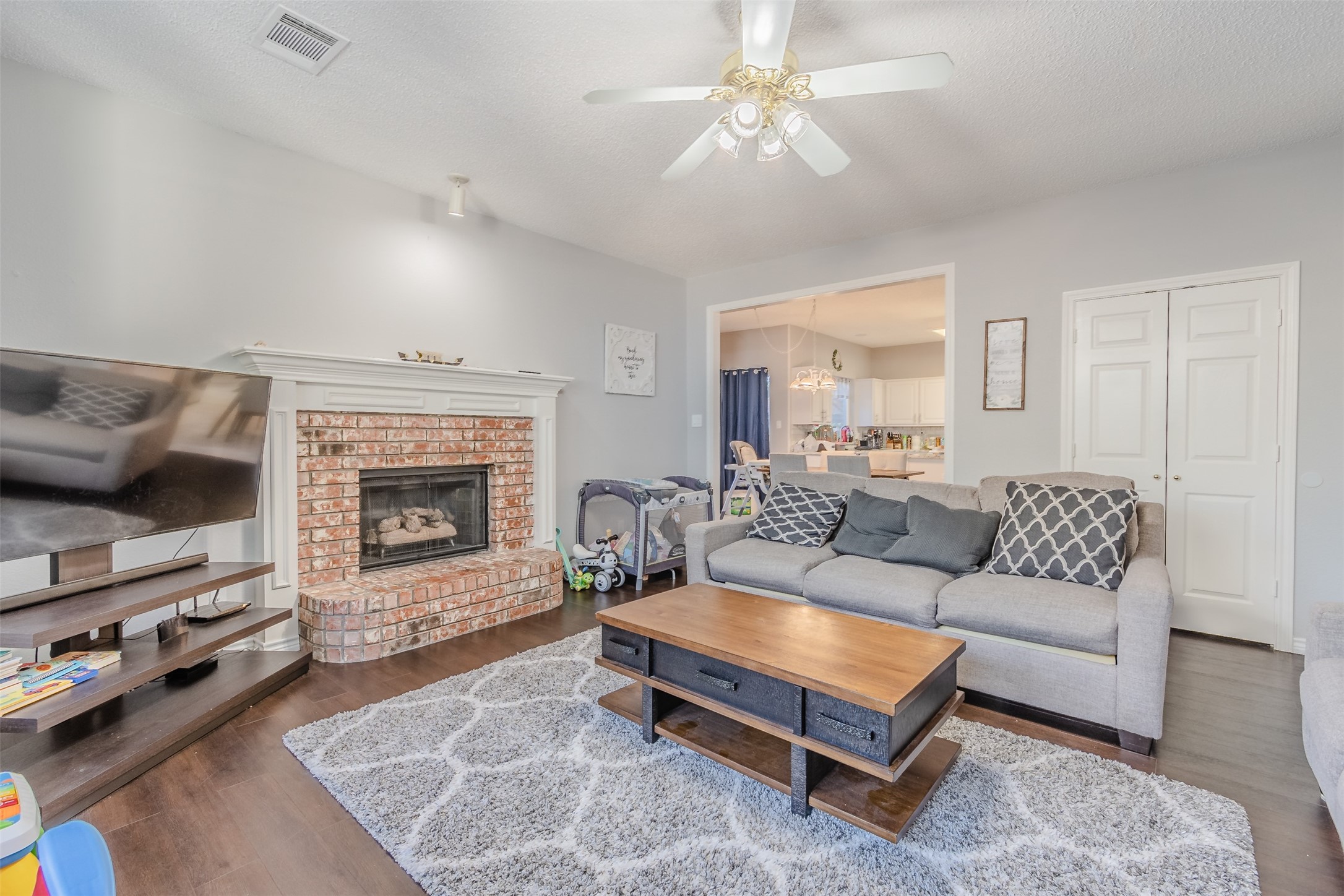 4210 Oak Mount Drive