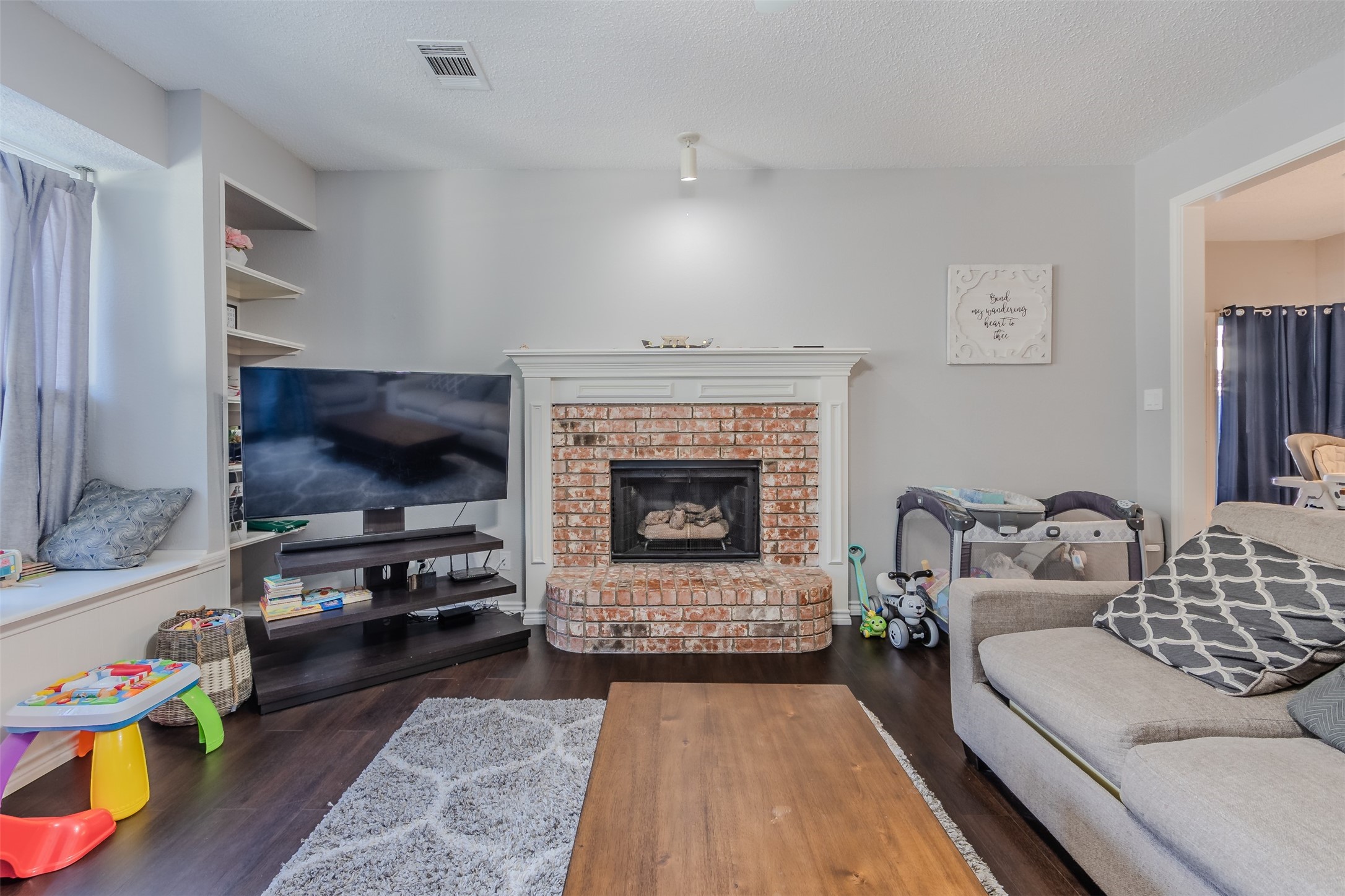 4210 Oak Mount Drive