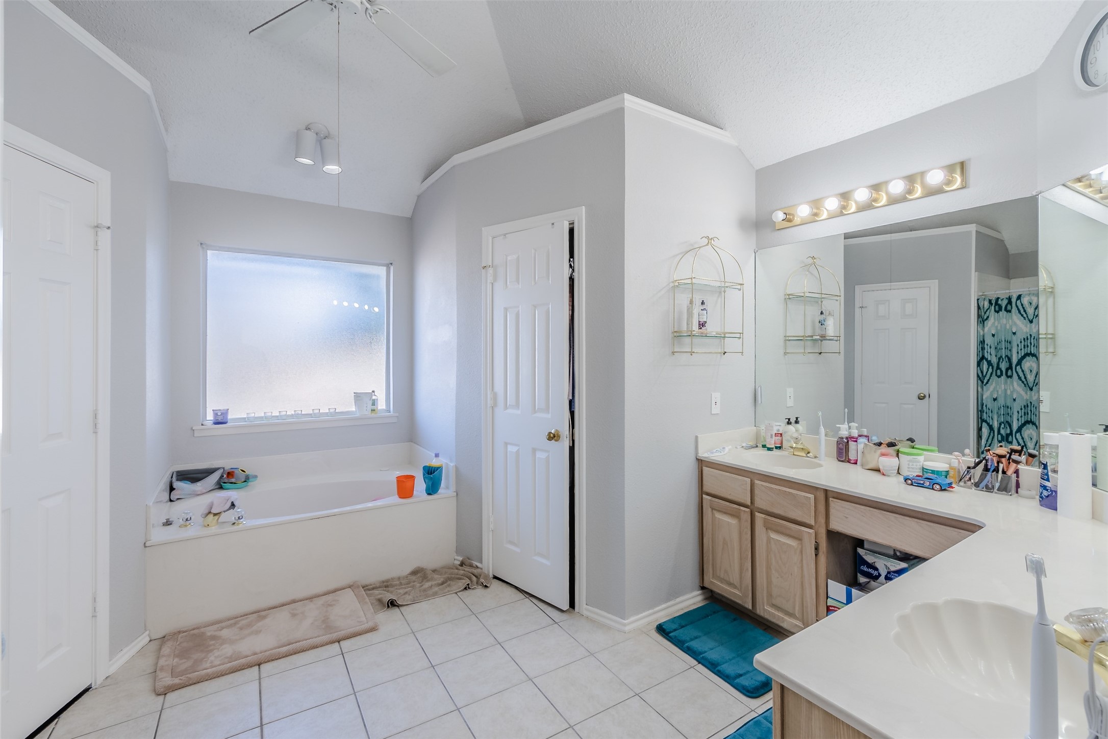 4210 Oak Mount Drive