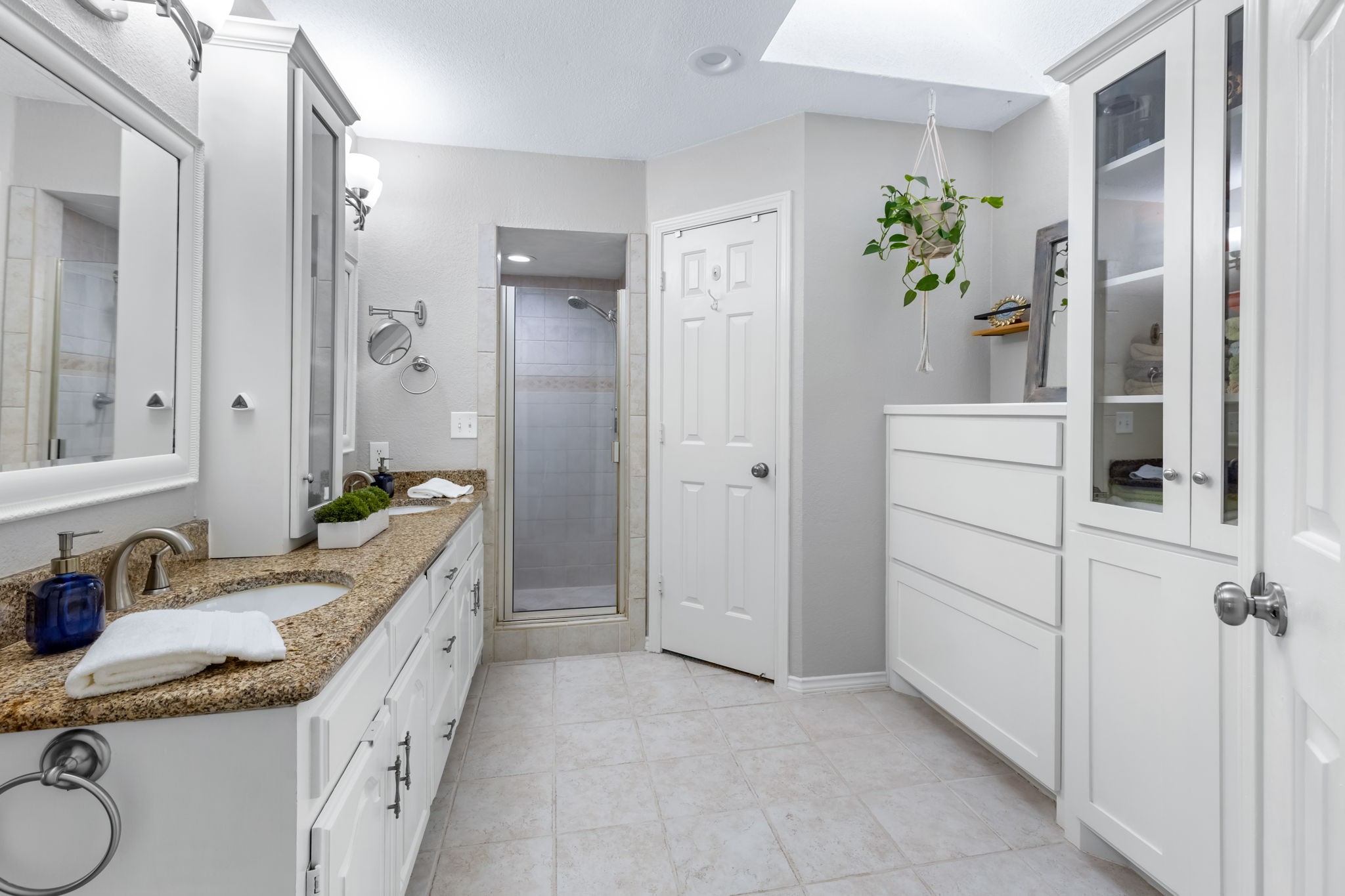 2301 Coleshire Drive