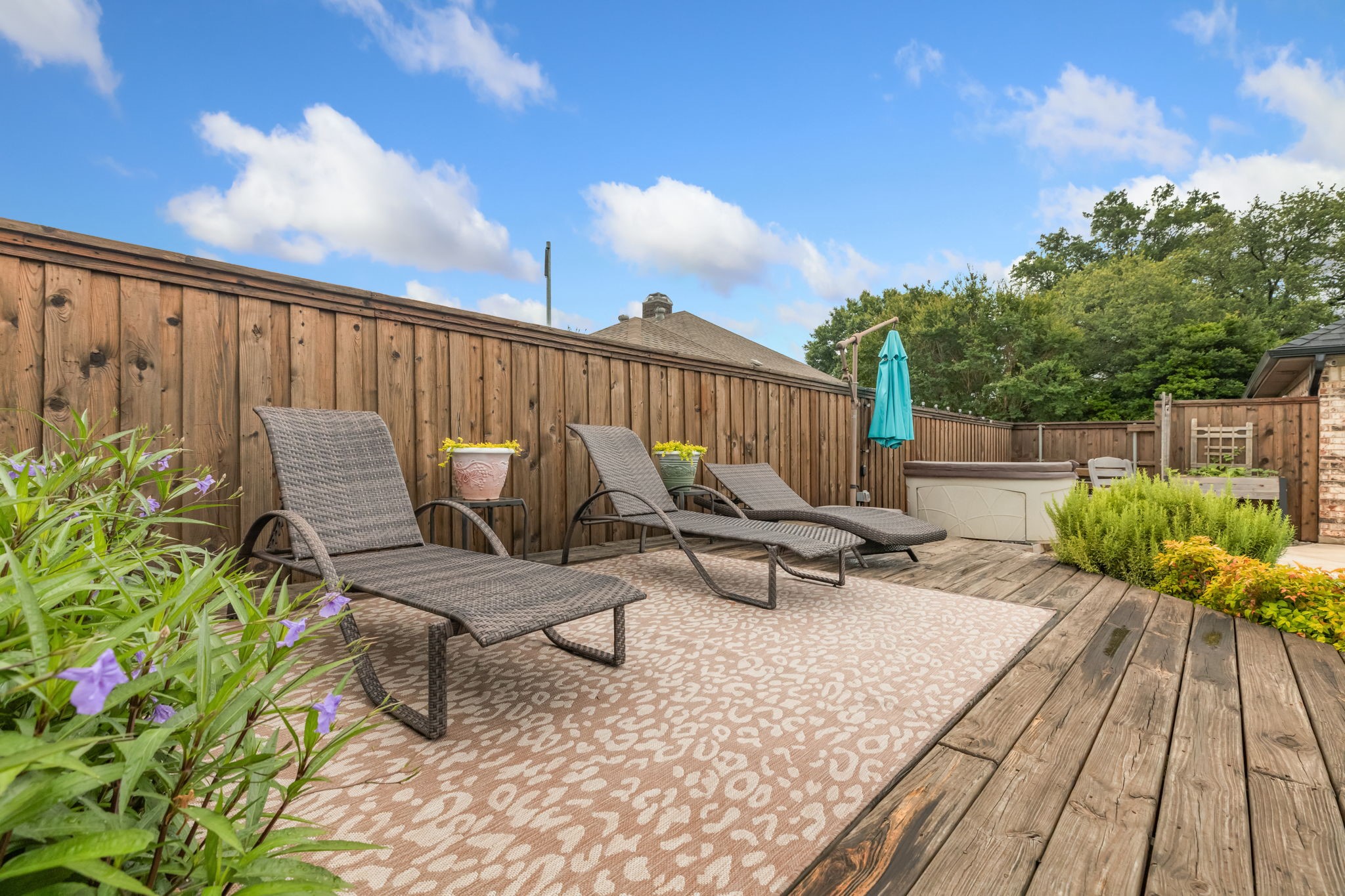 2301 Coleshire Drive