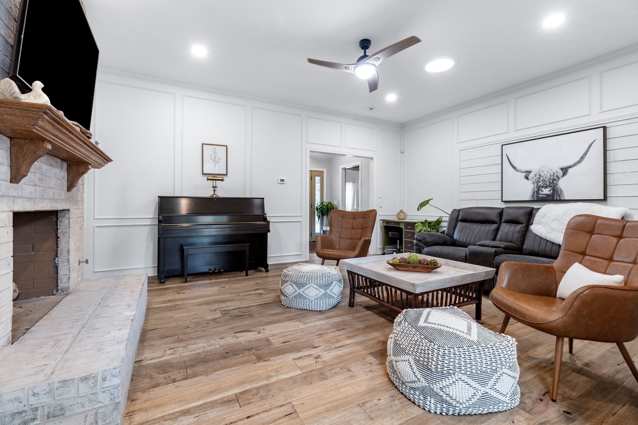 2301 Coleshire Drive