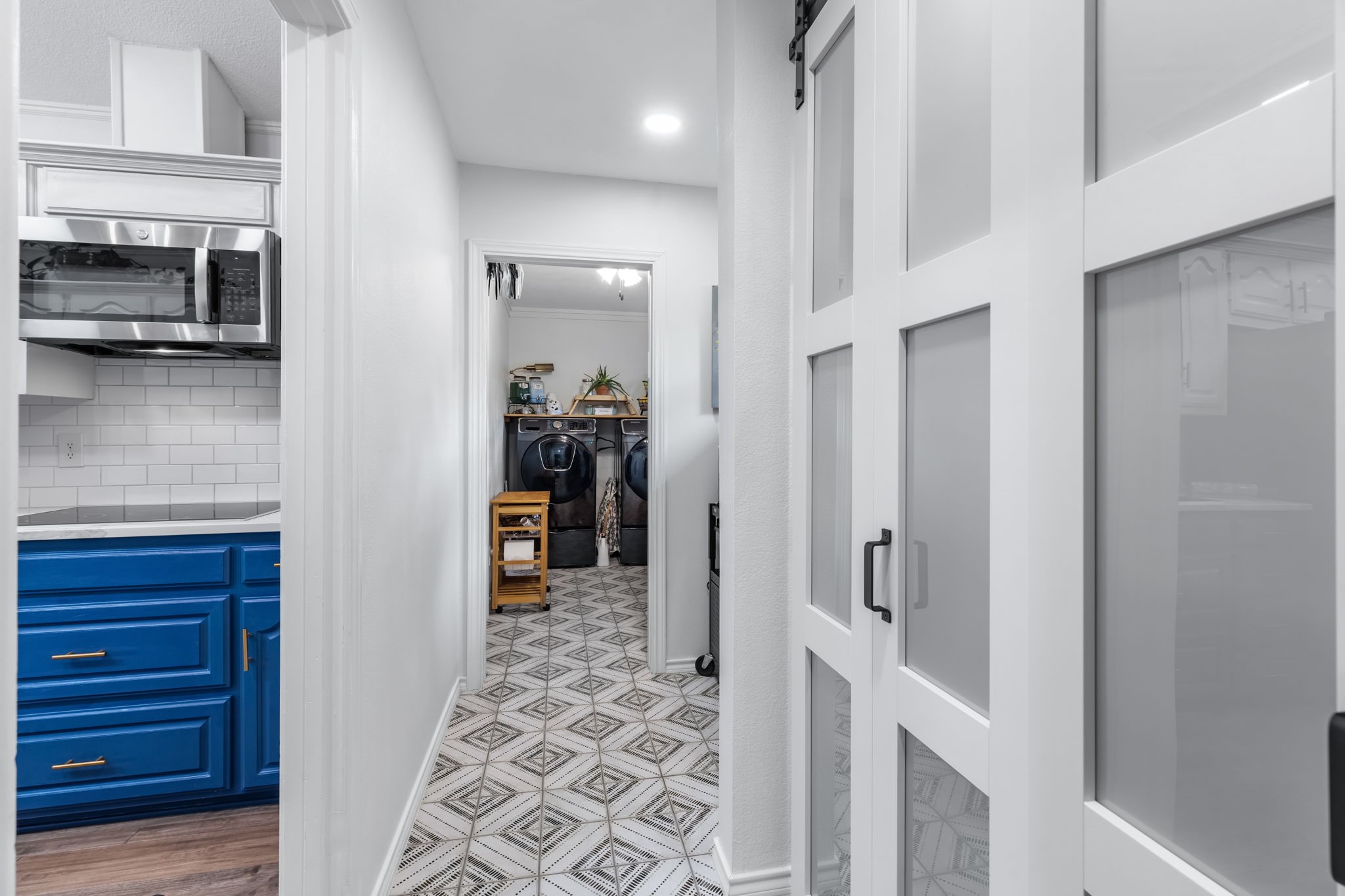 2301 Coleshire Drive