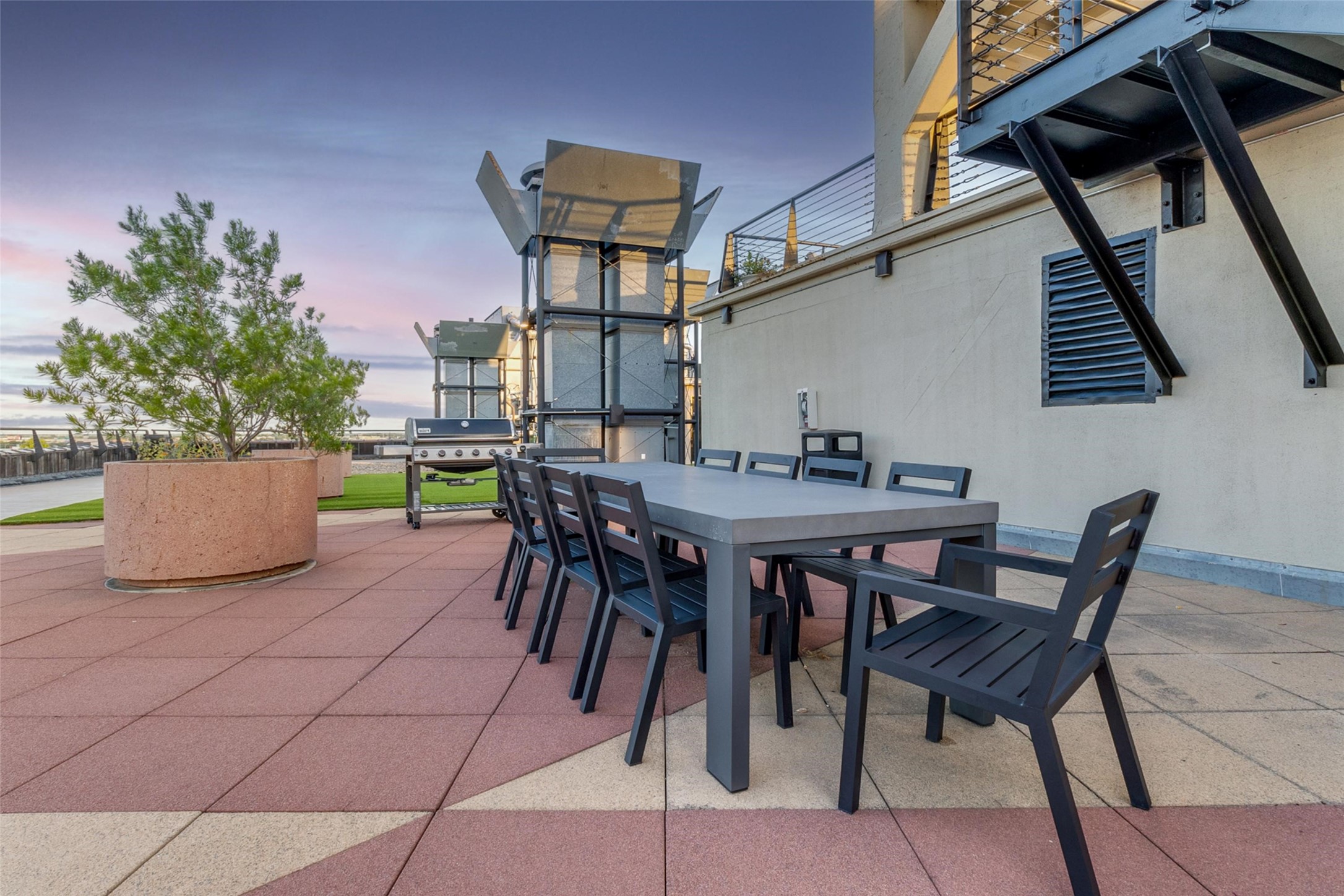 2220 Canton Street 208