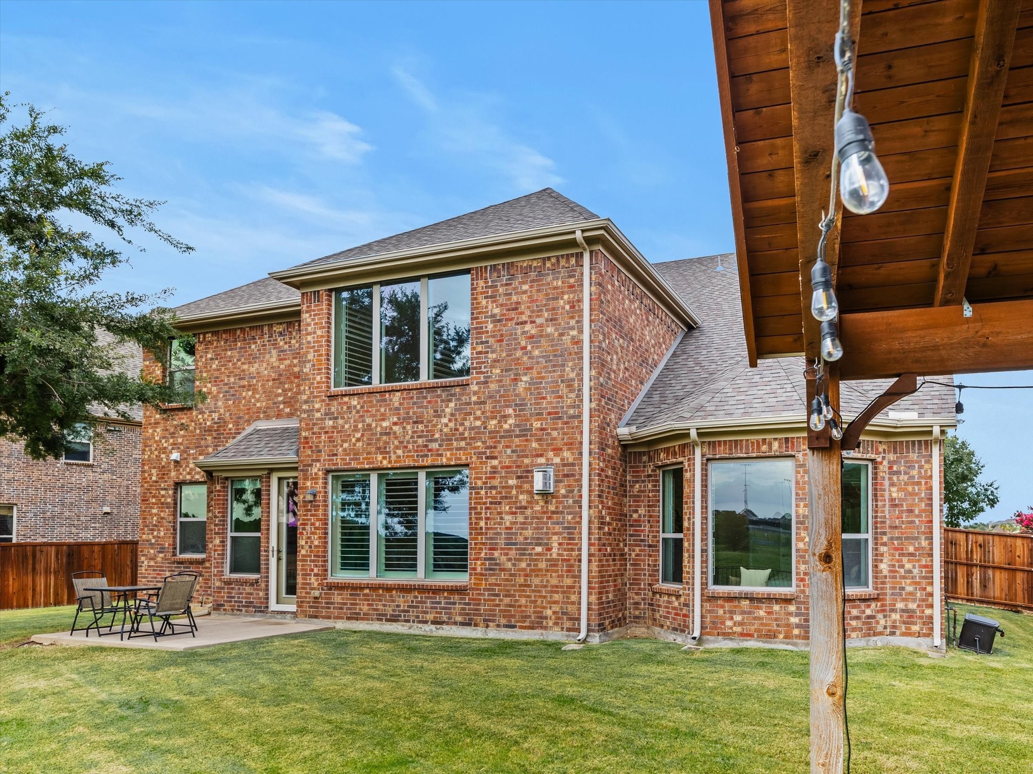 1221 Clearwater Drive