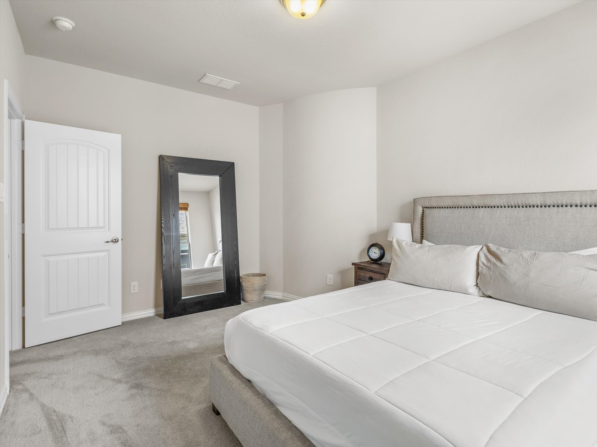 1221 Clearwater Drive