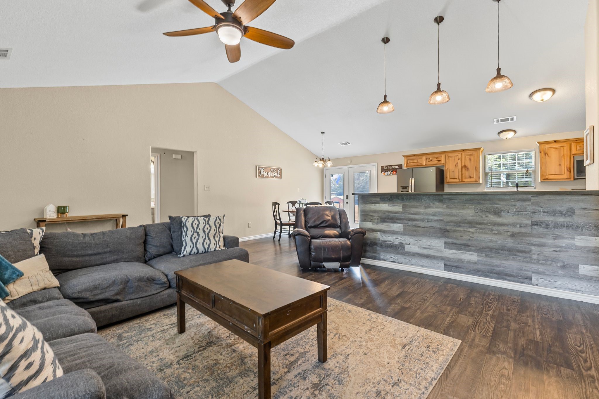 937 Rs County Road 1460