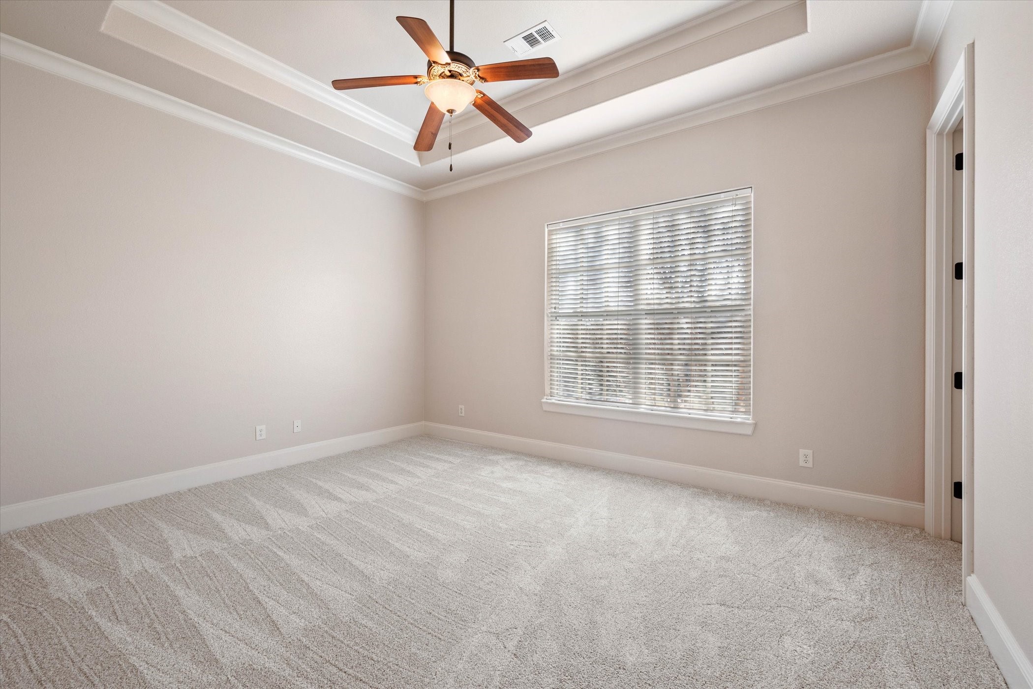 1600 Enclave Court