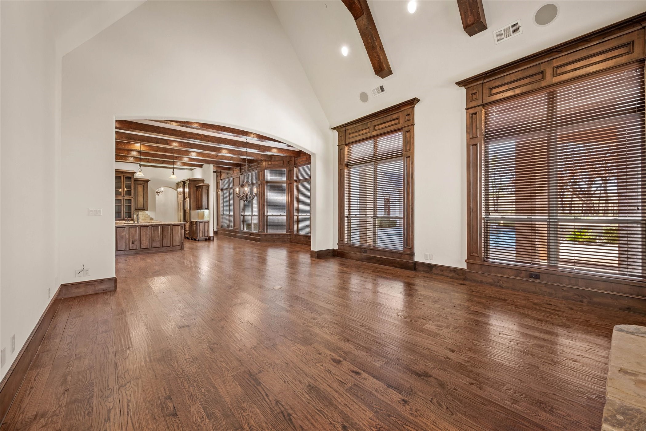 1600 Enclave Court