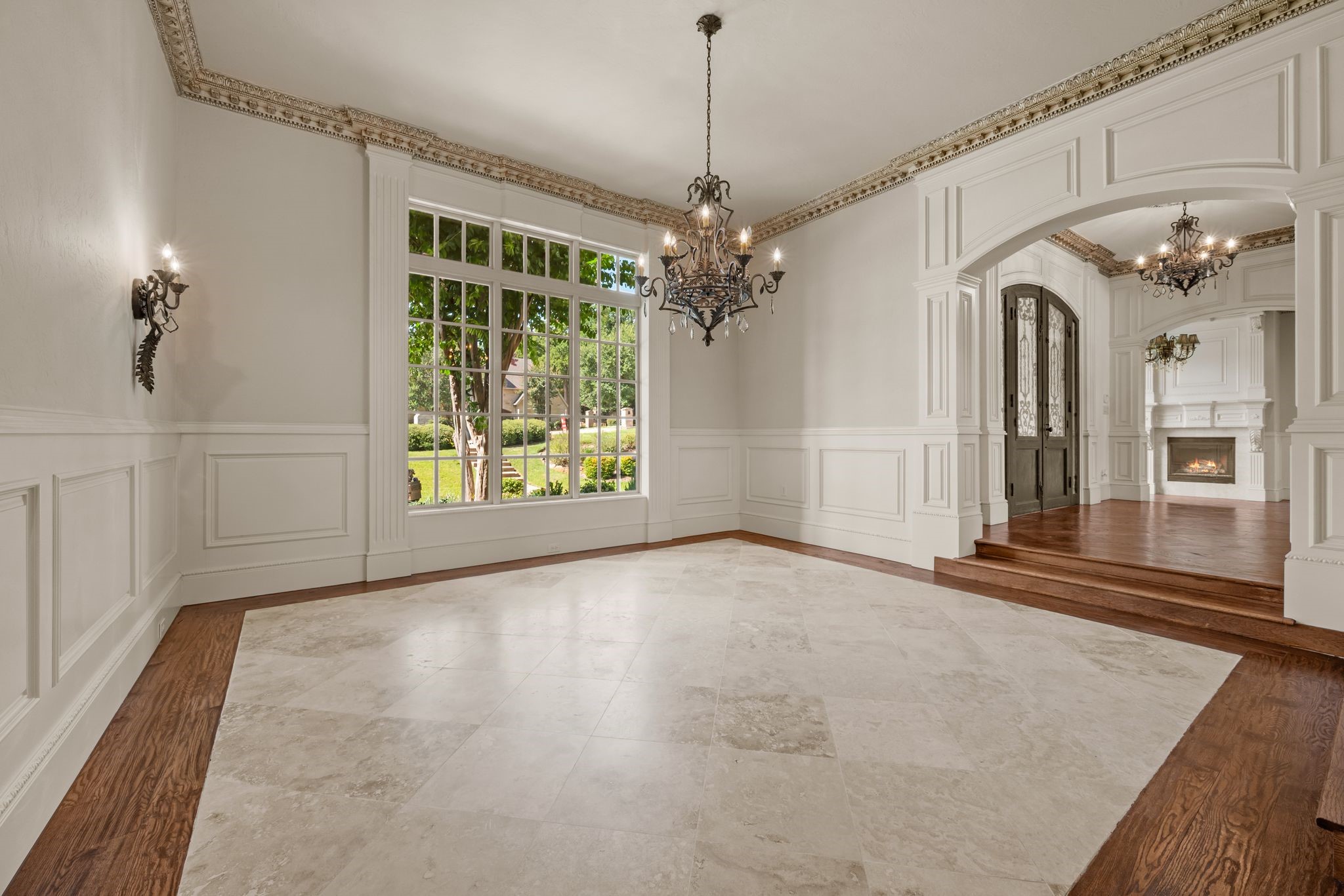 1600 Enclave Court