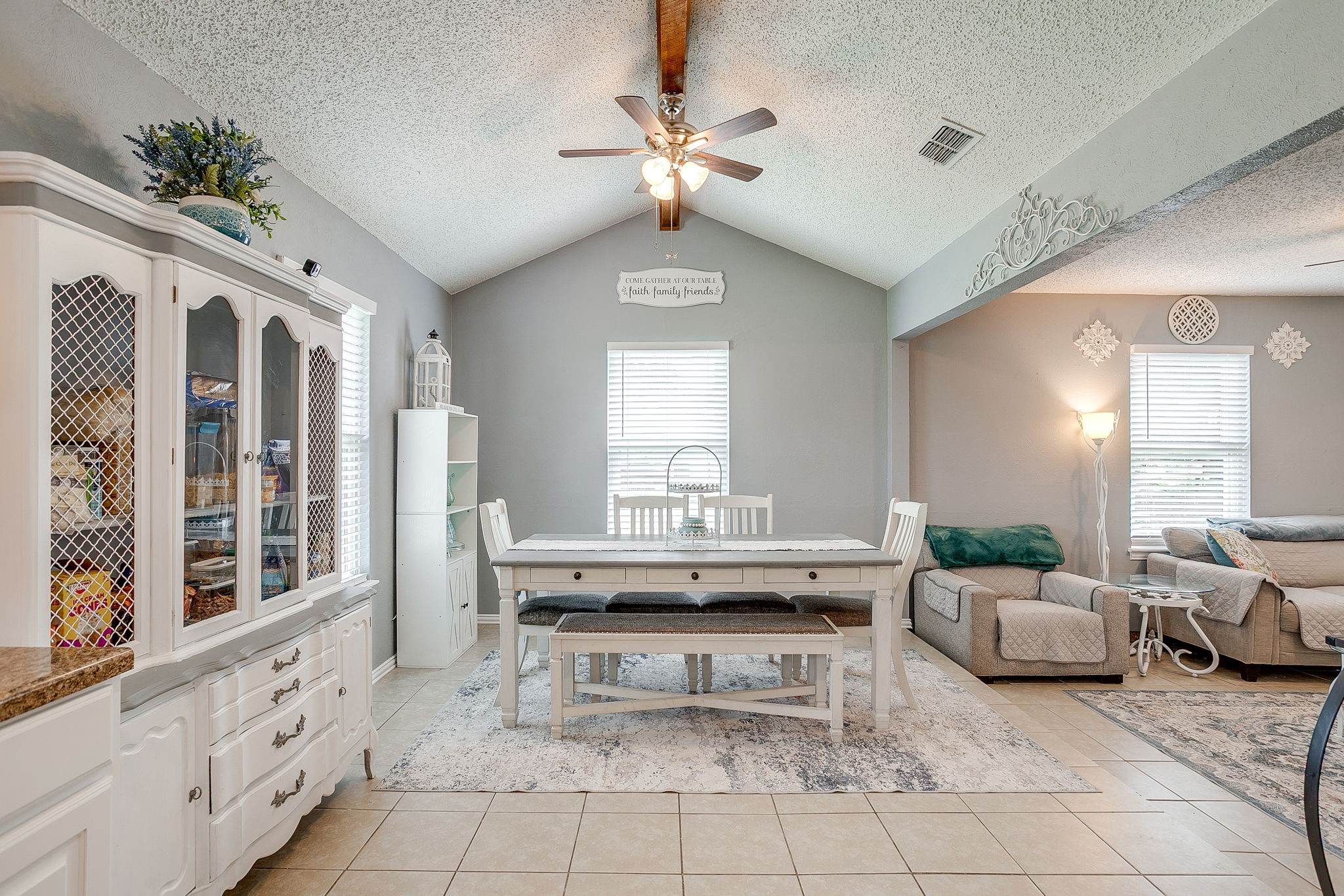 1201 County Road 1107