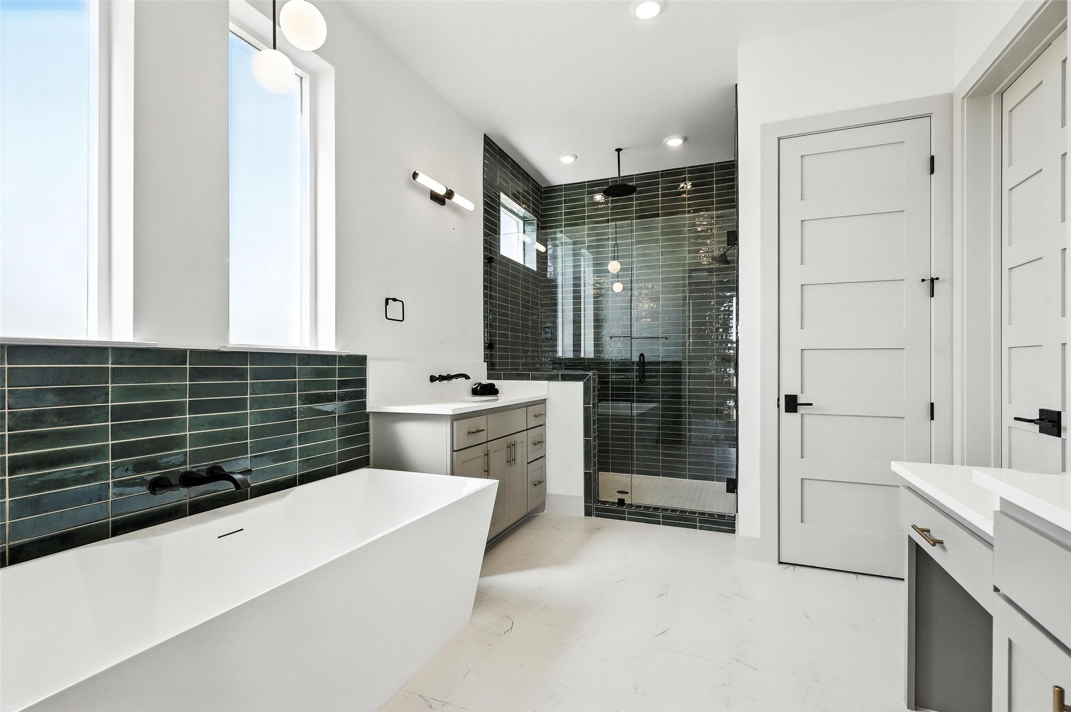 108 Gibson Bend