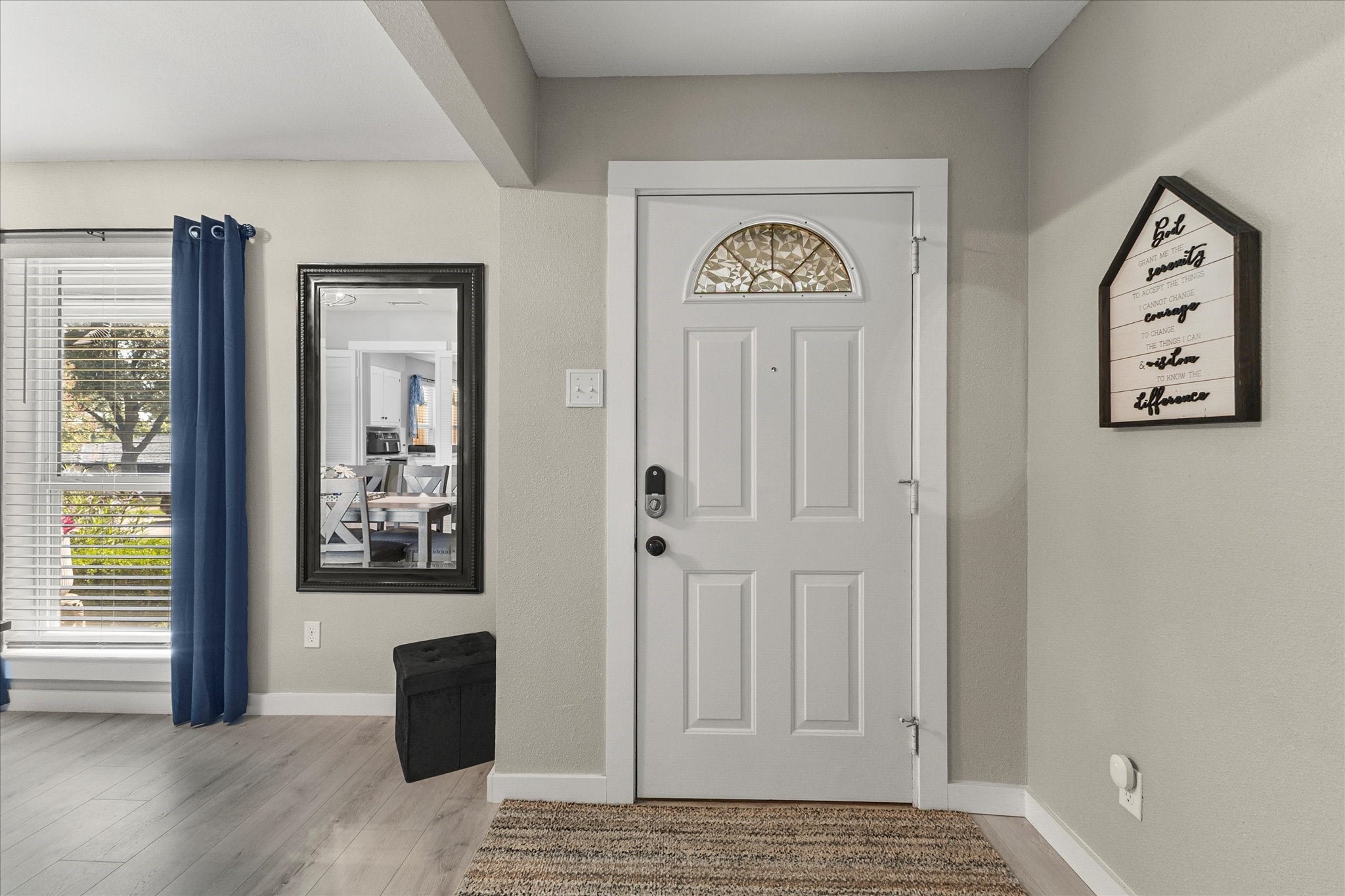 1323 Fernwood Drive