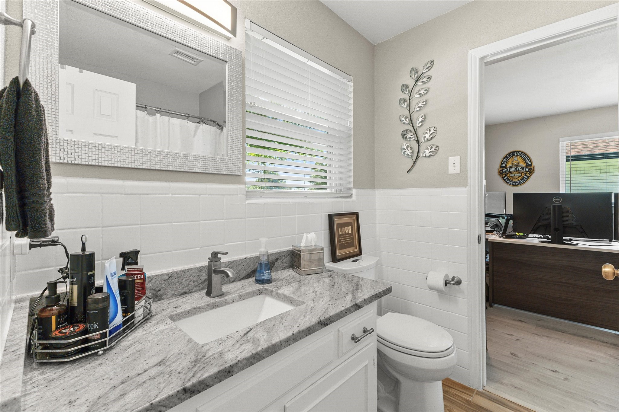 1323 Fernwood Drive