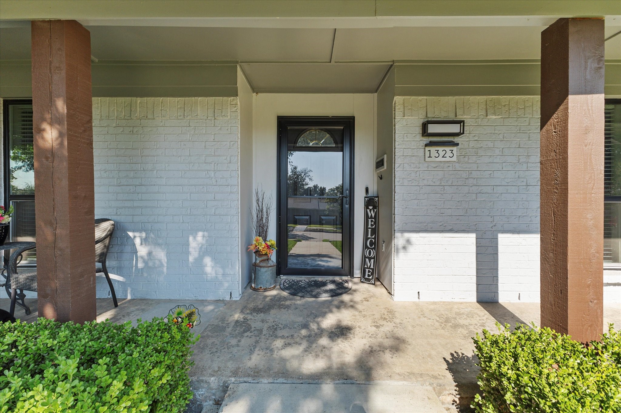 1323 Fernwood Drive