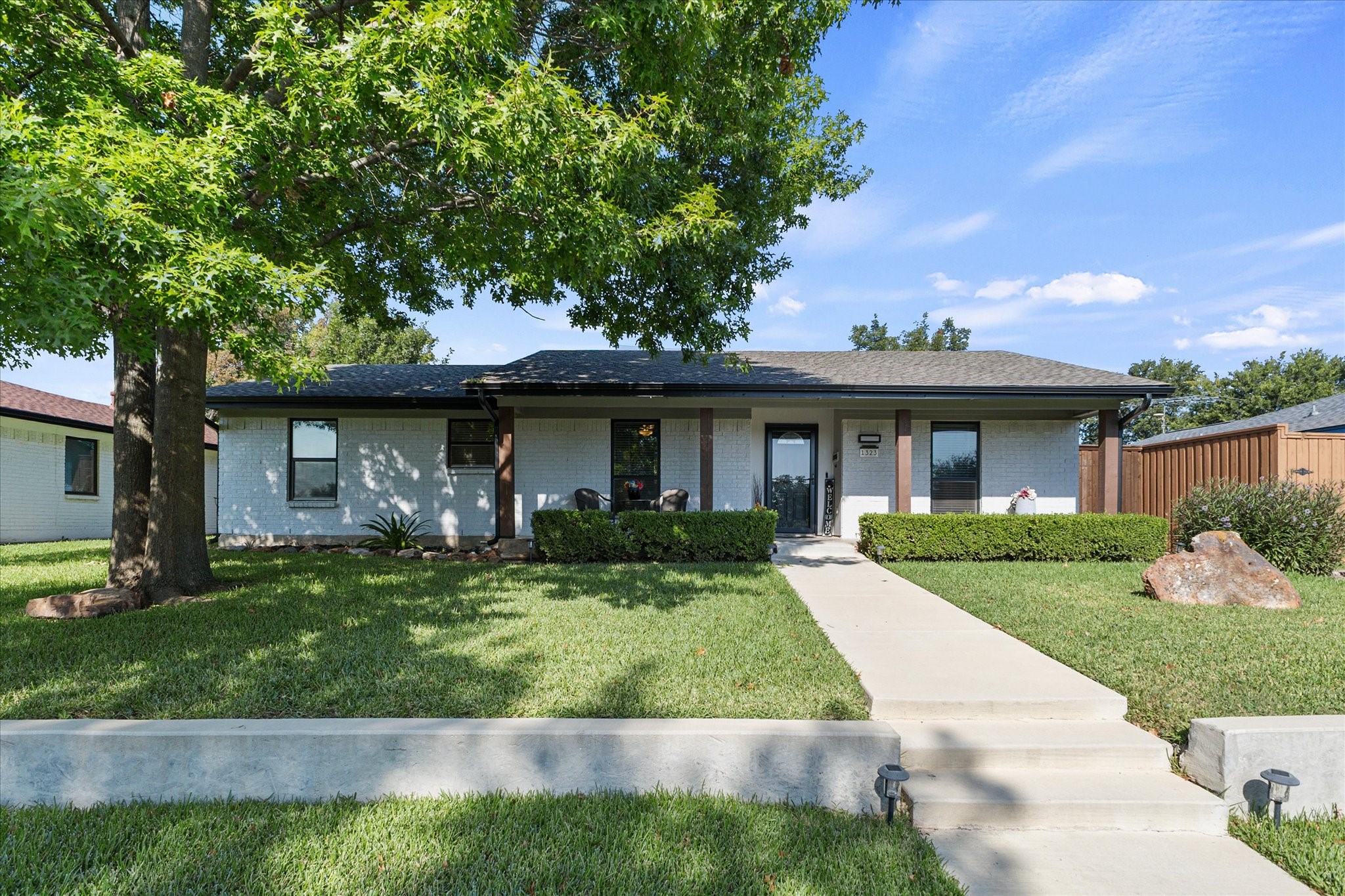1323 Fernwood Drive