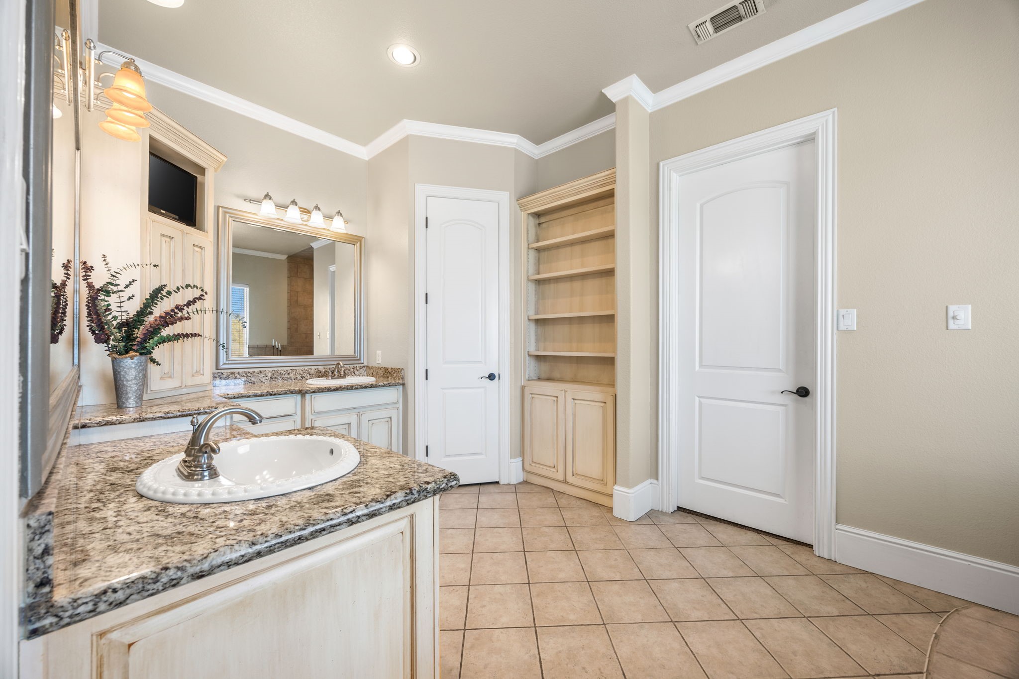 3813 County Road 2212