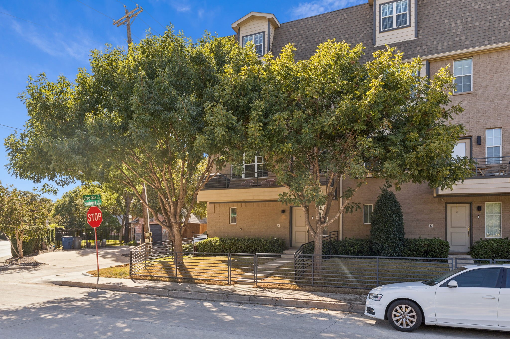 5820 Bryan Parkway 10