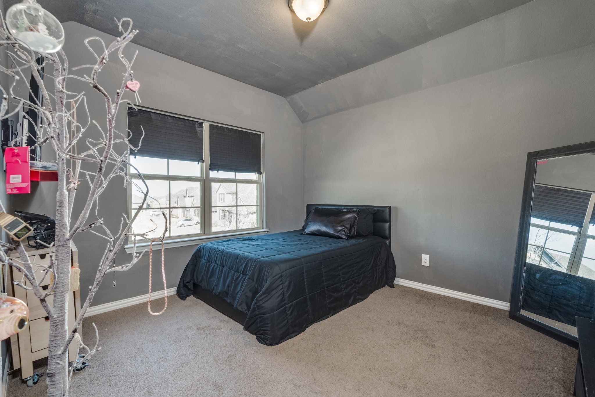 1403 Crossford Trail