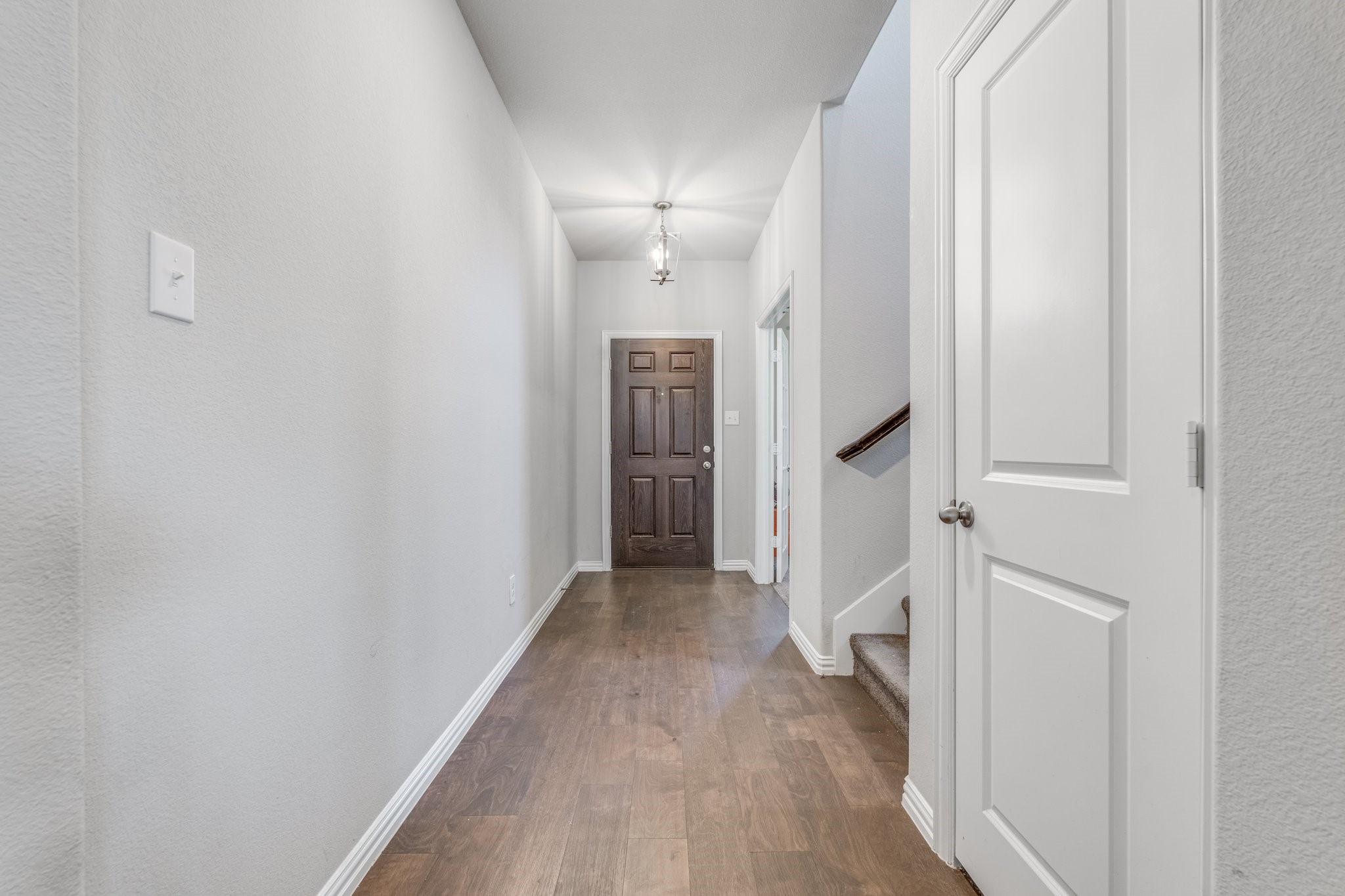 1403 Crossford Trail