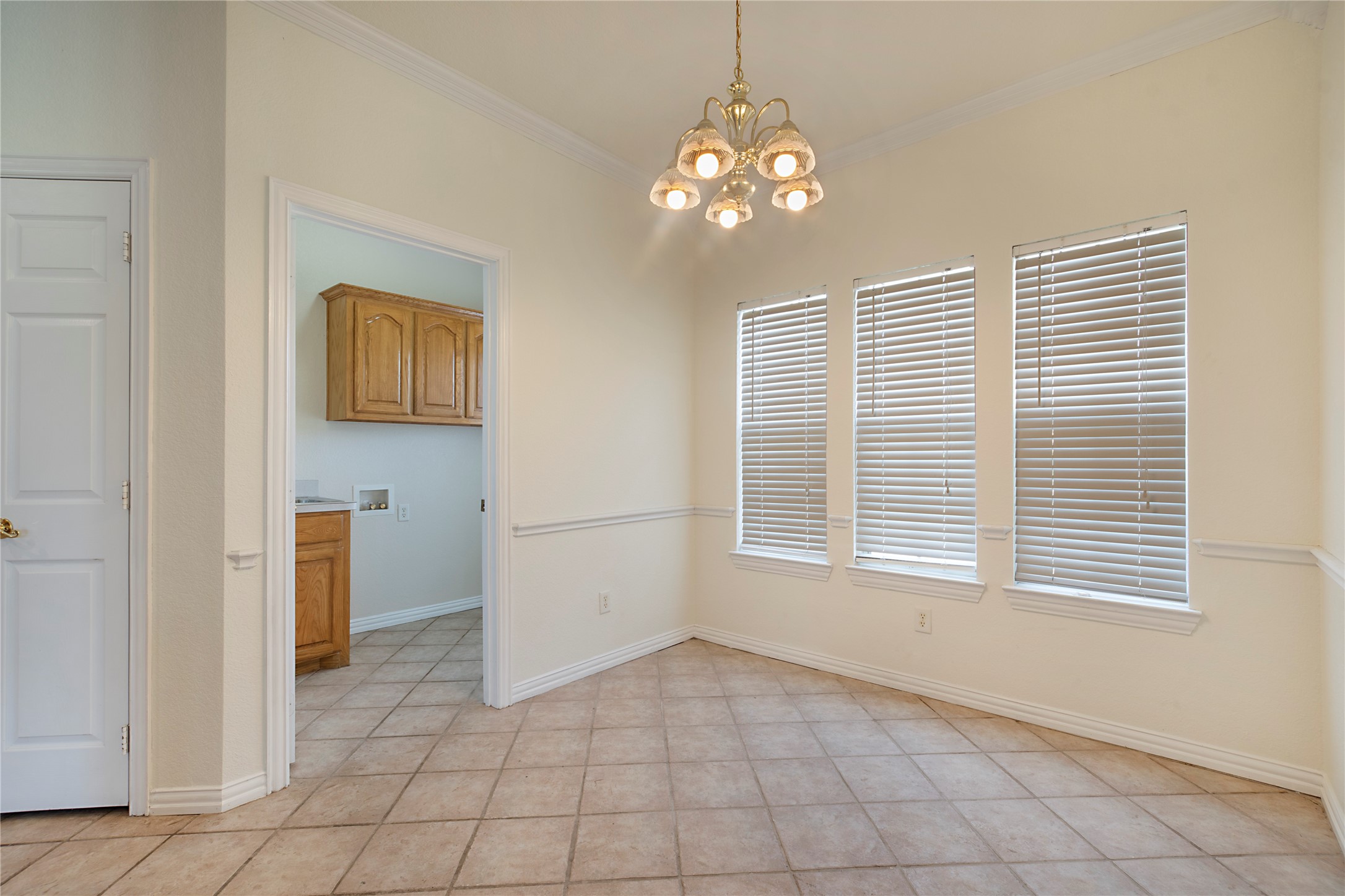 9467 Blarney Stone Way