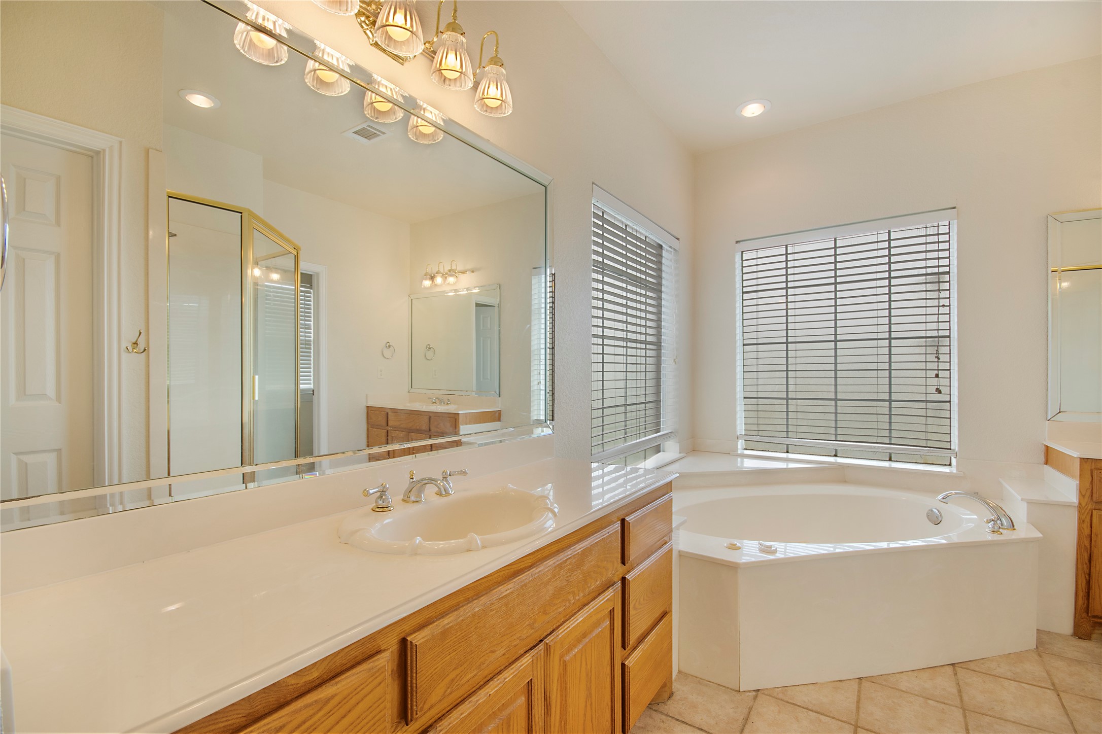 9467 Blarney Stone Way