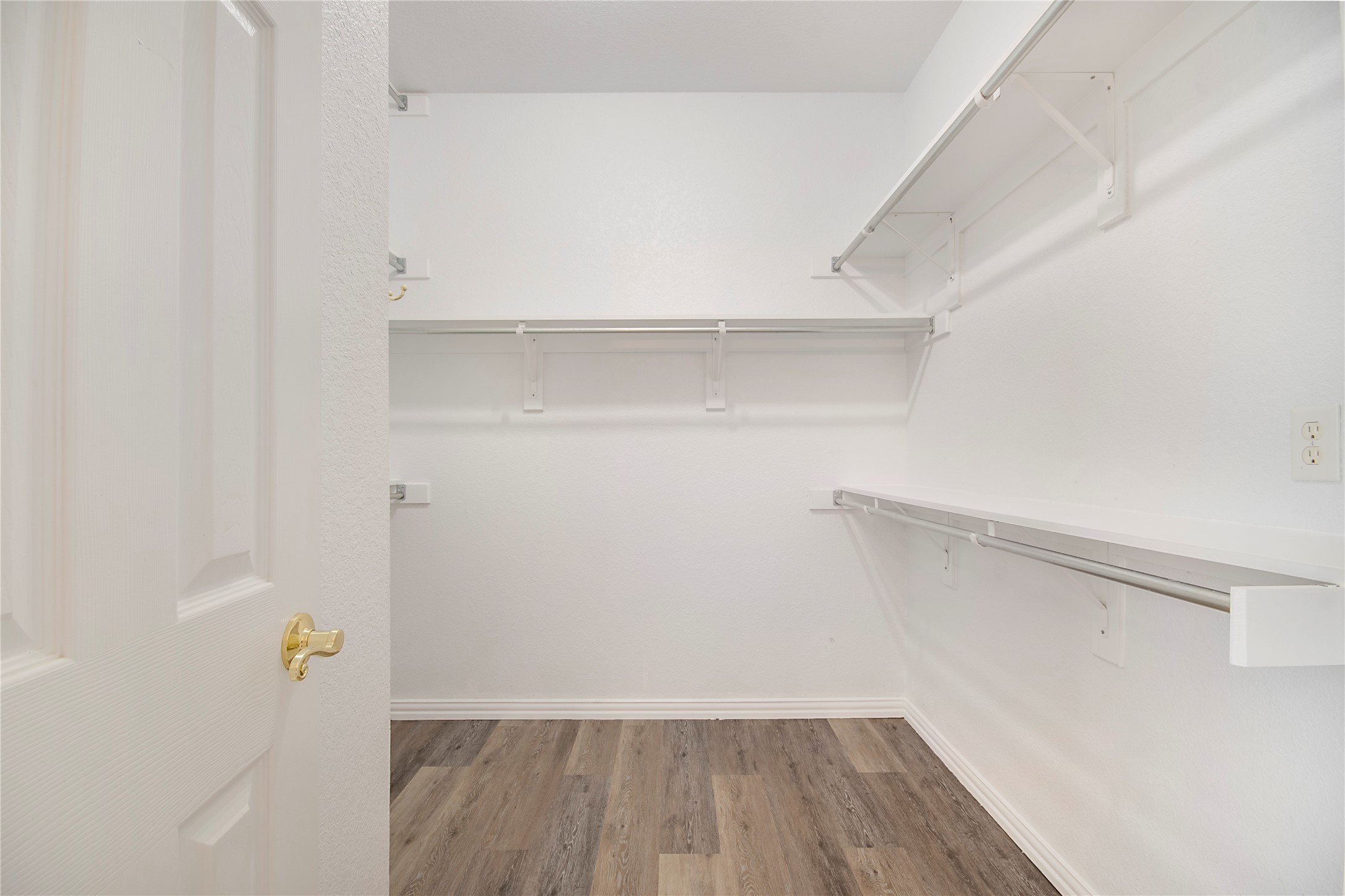 9467 Blarney Stone Way