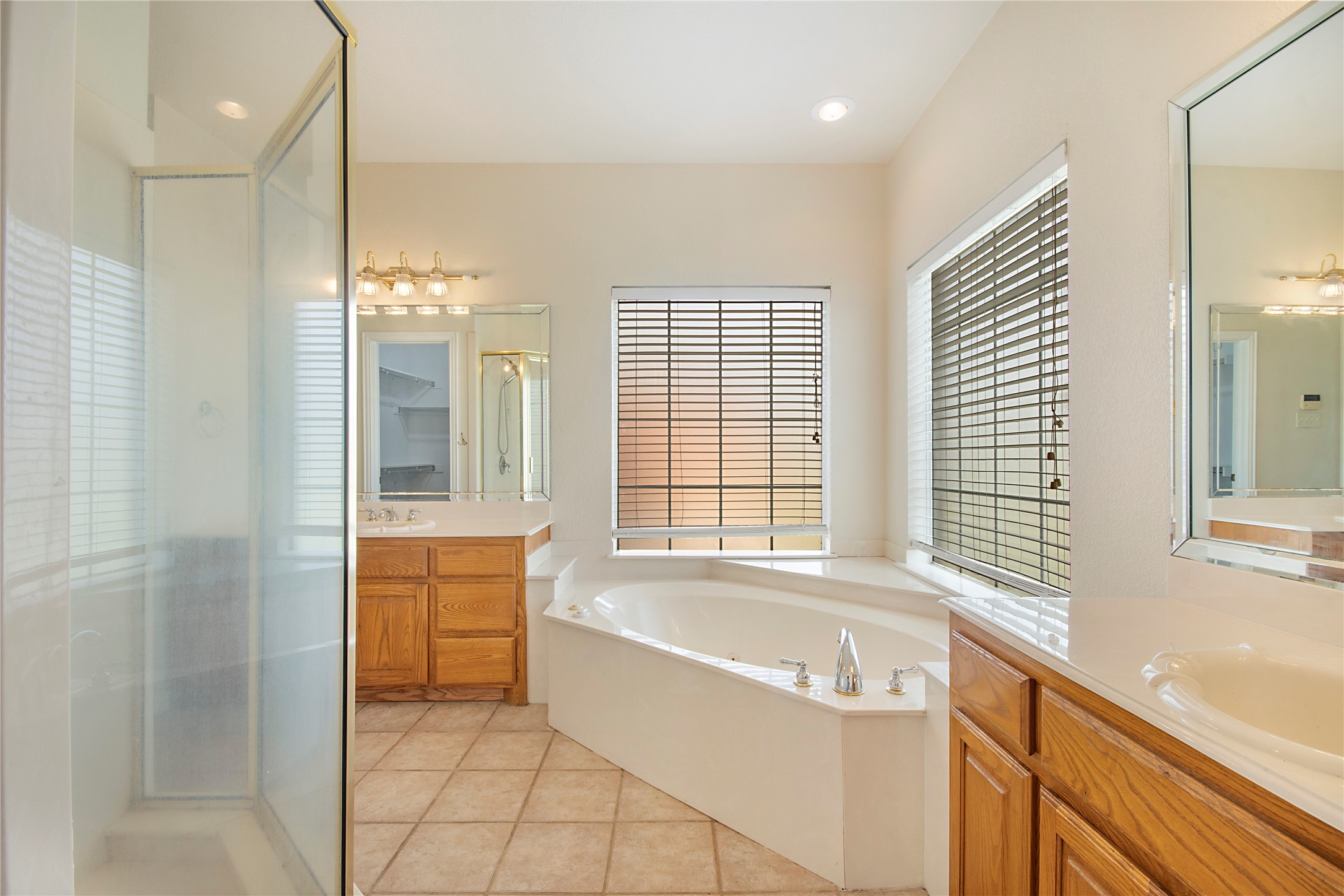 9467 Blarney Stone Way