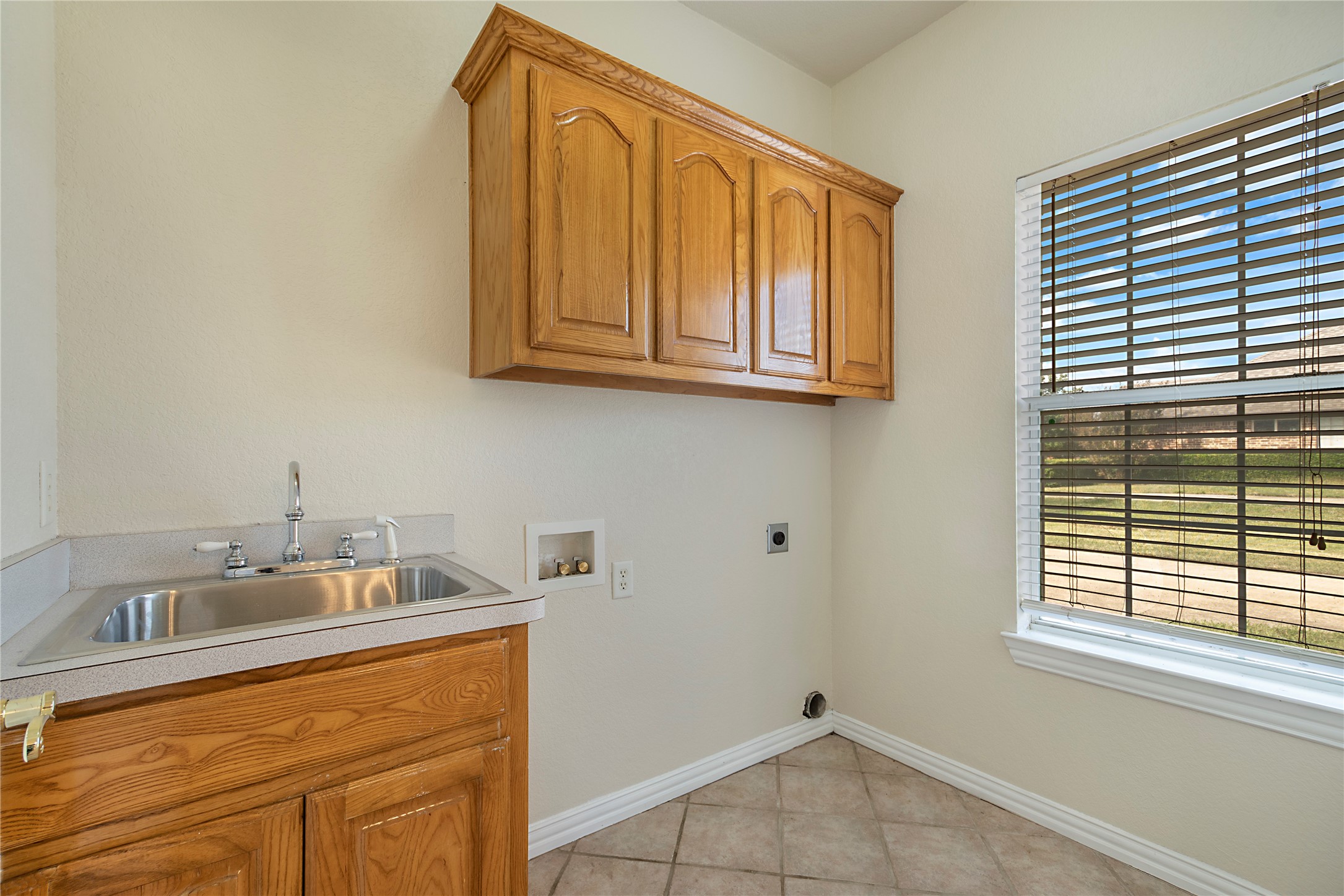 9467 Blarney Stone Way