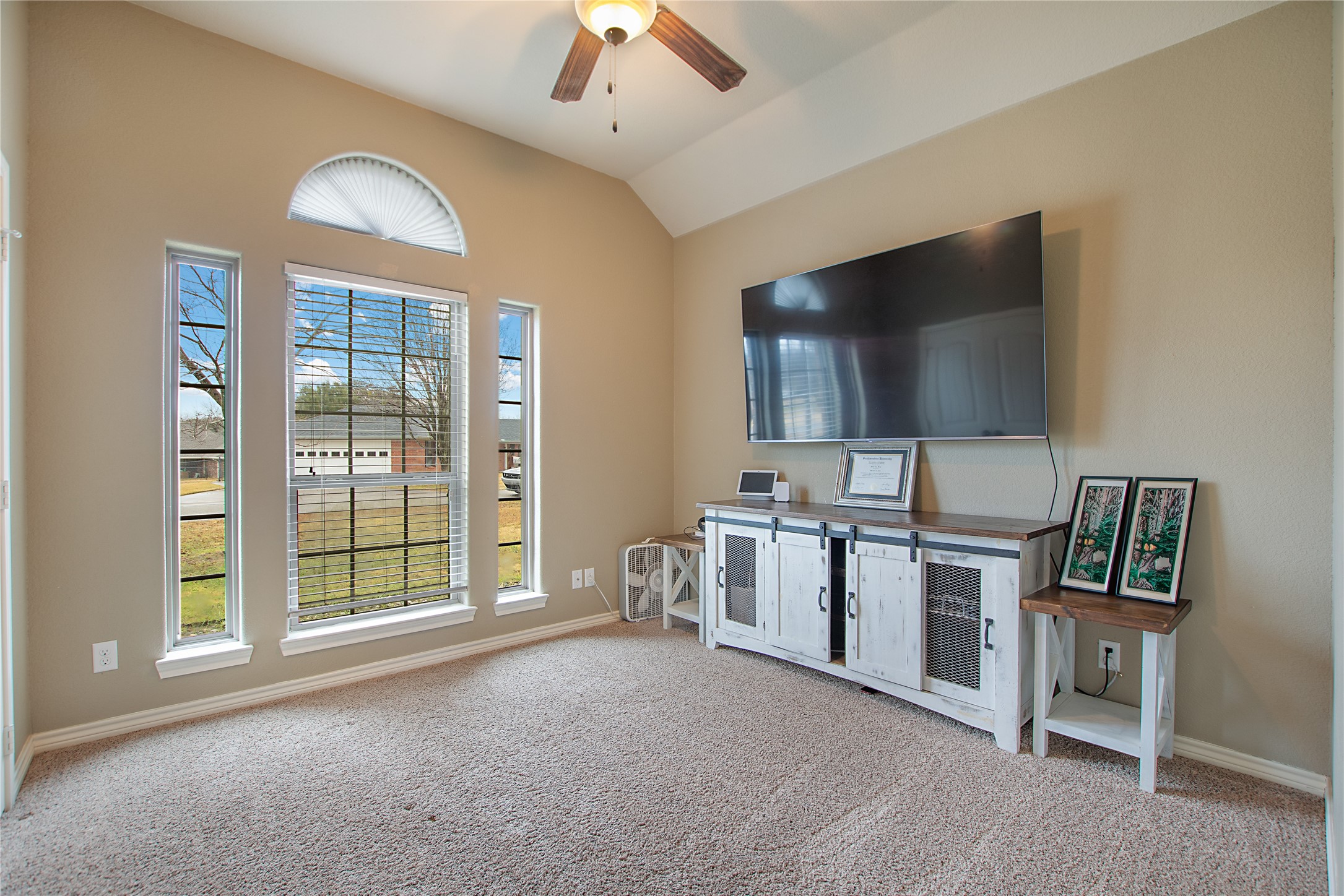 6 Starview Drive