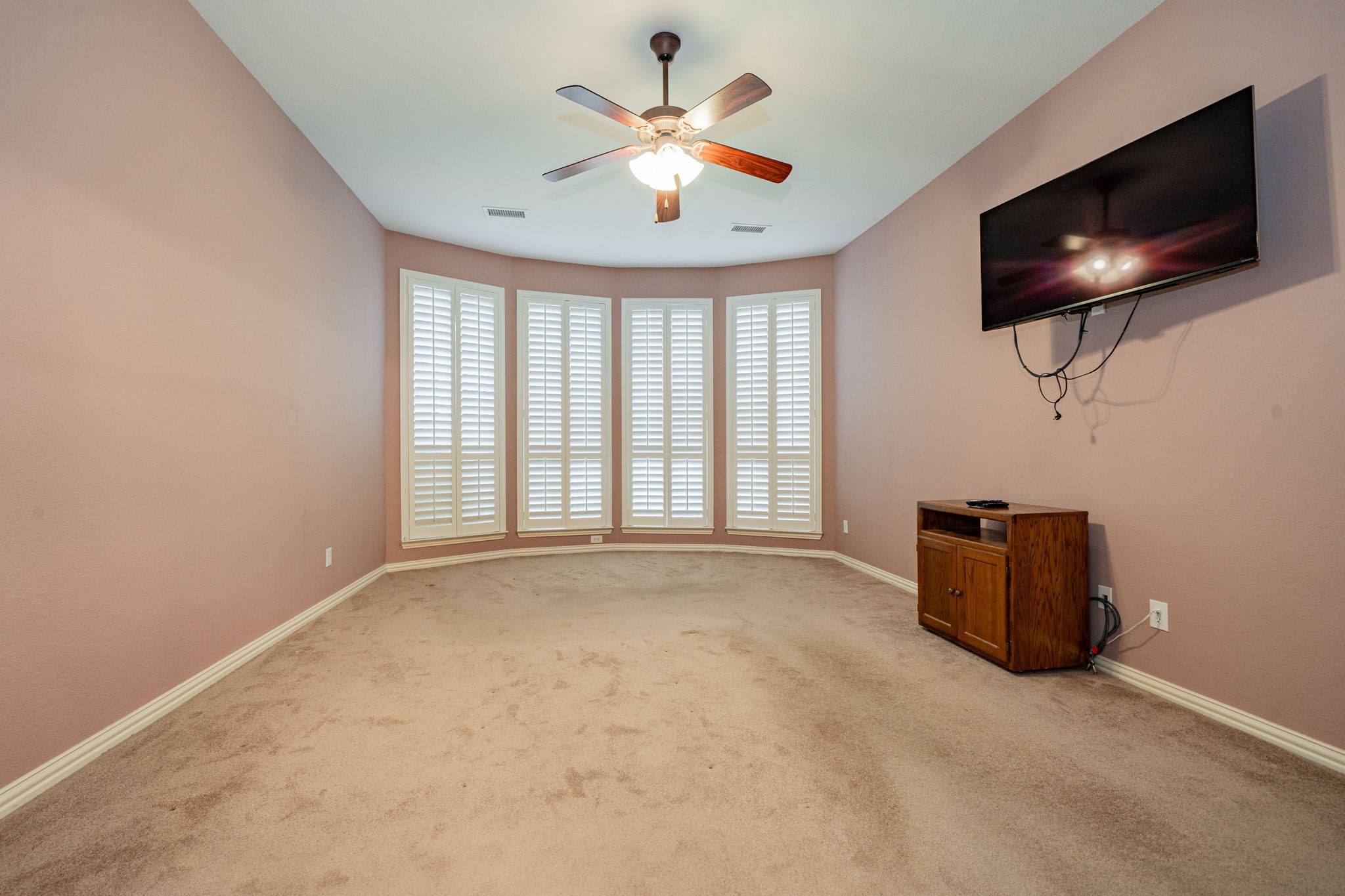 7803 Hillsdale Drive