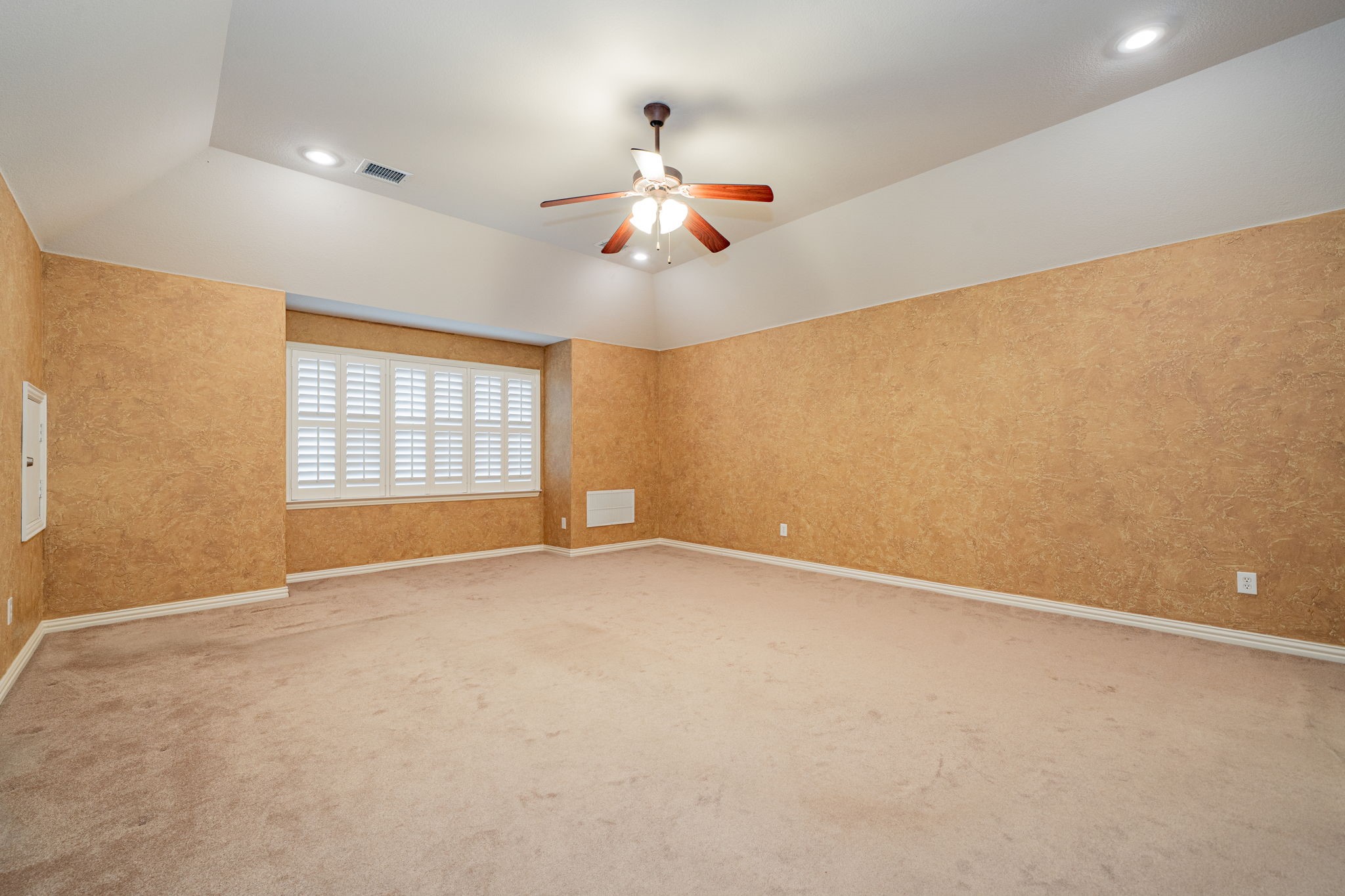 7803 Hillsdale Drive