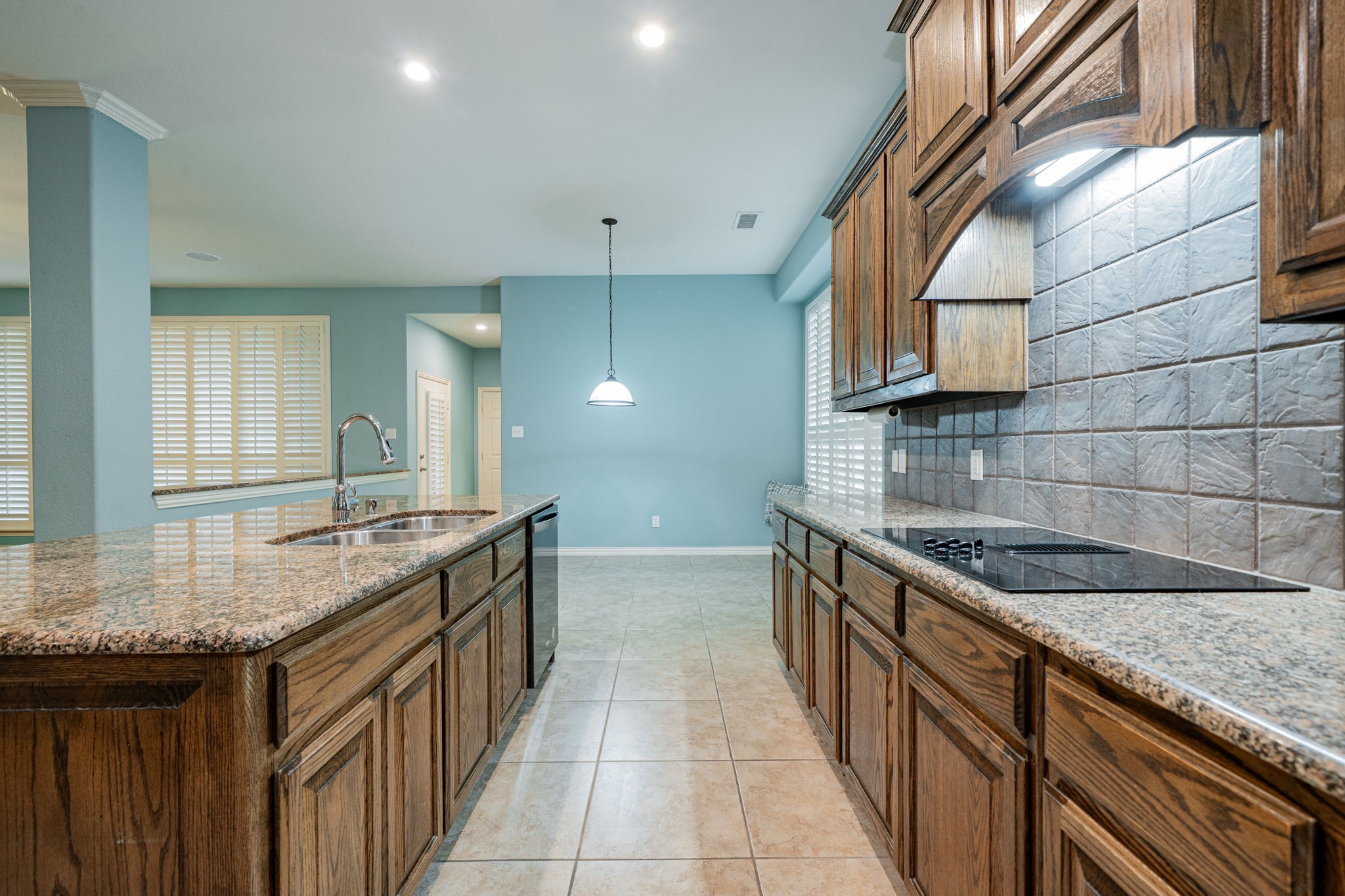 7803 Hillsdale Drive