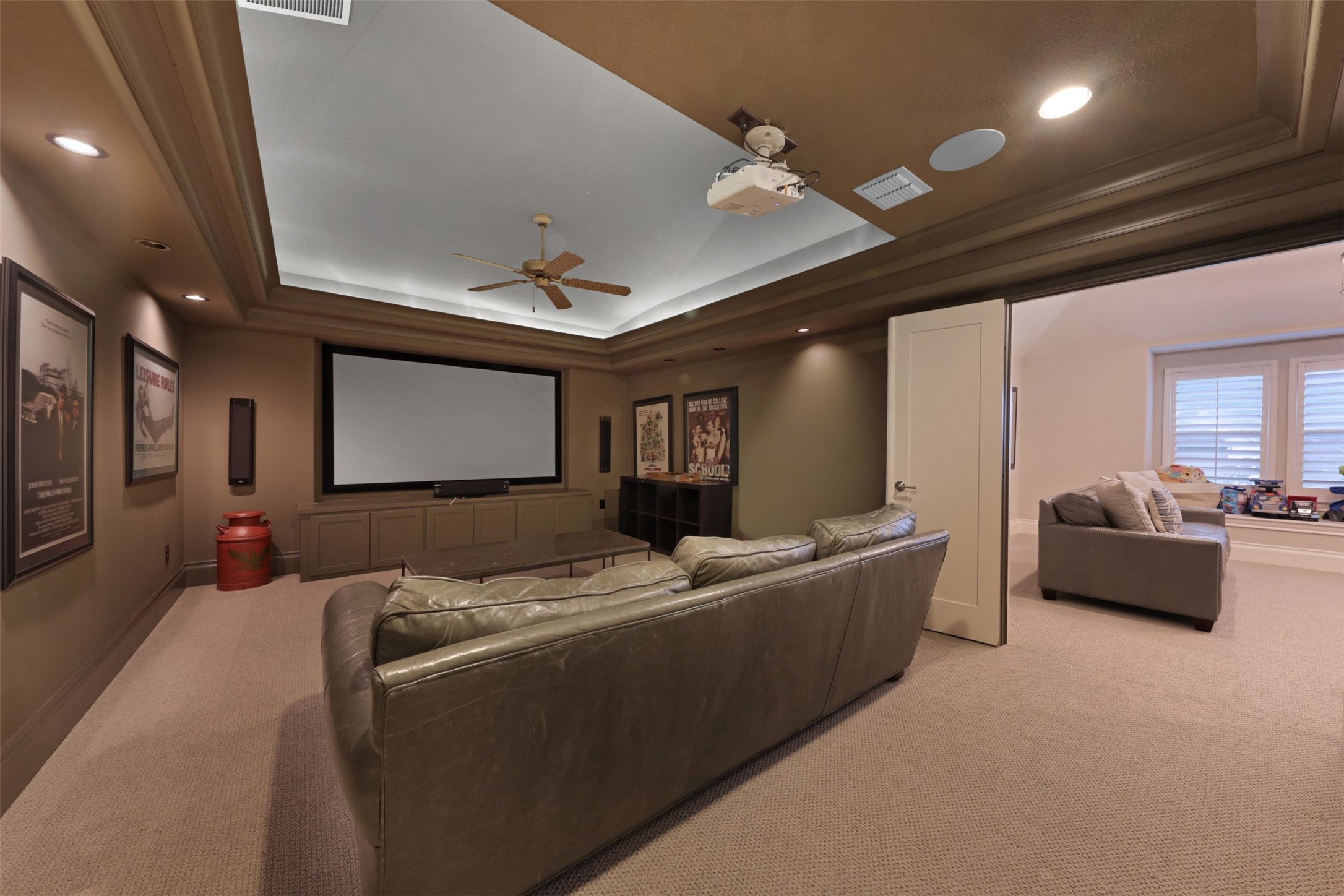 4105 Parkview Boulevard