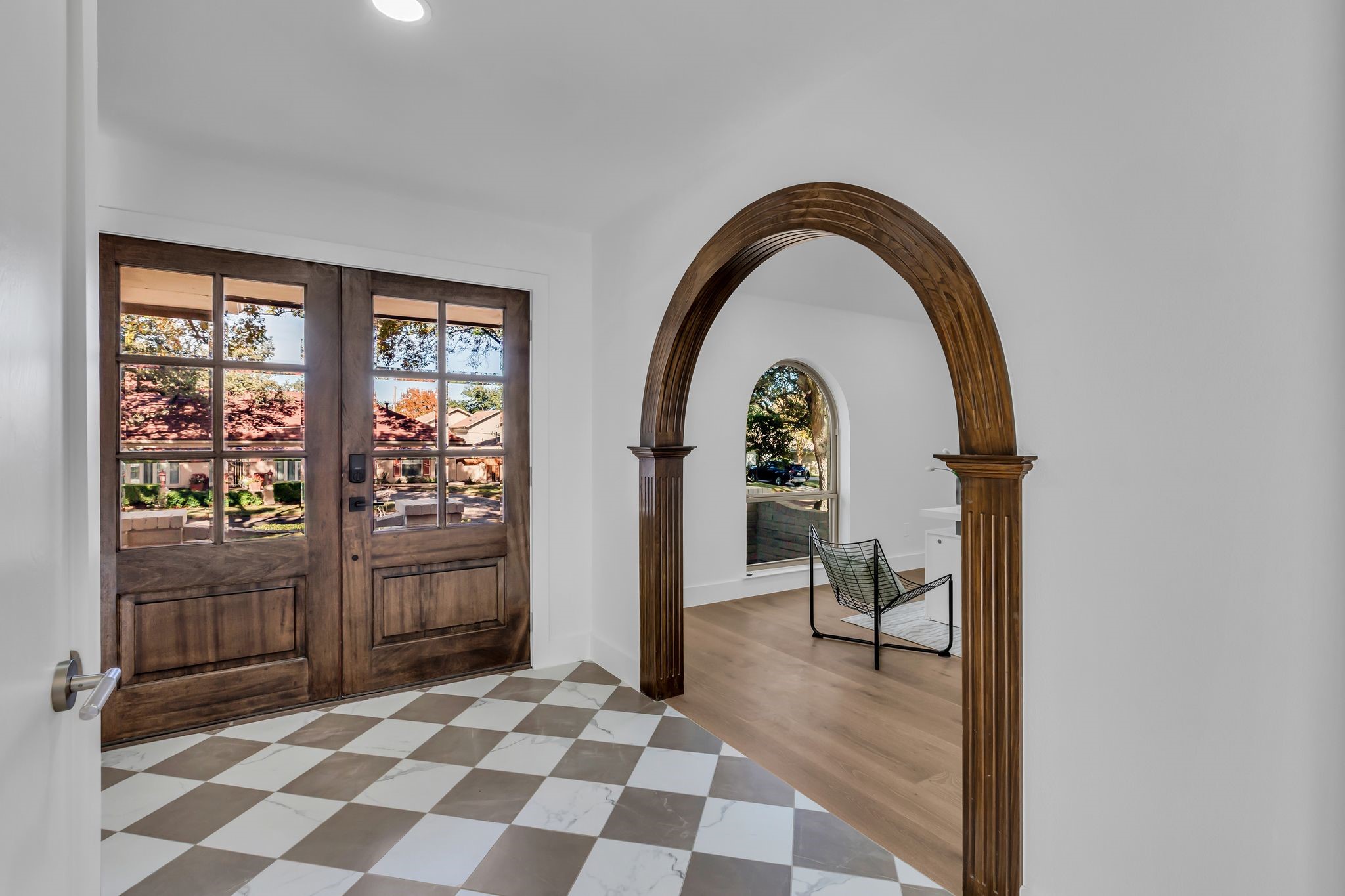 6108 Danbury Lane