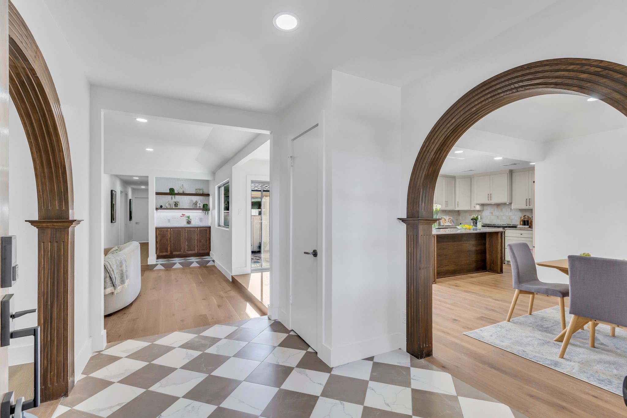 6108 Danbury Lane