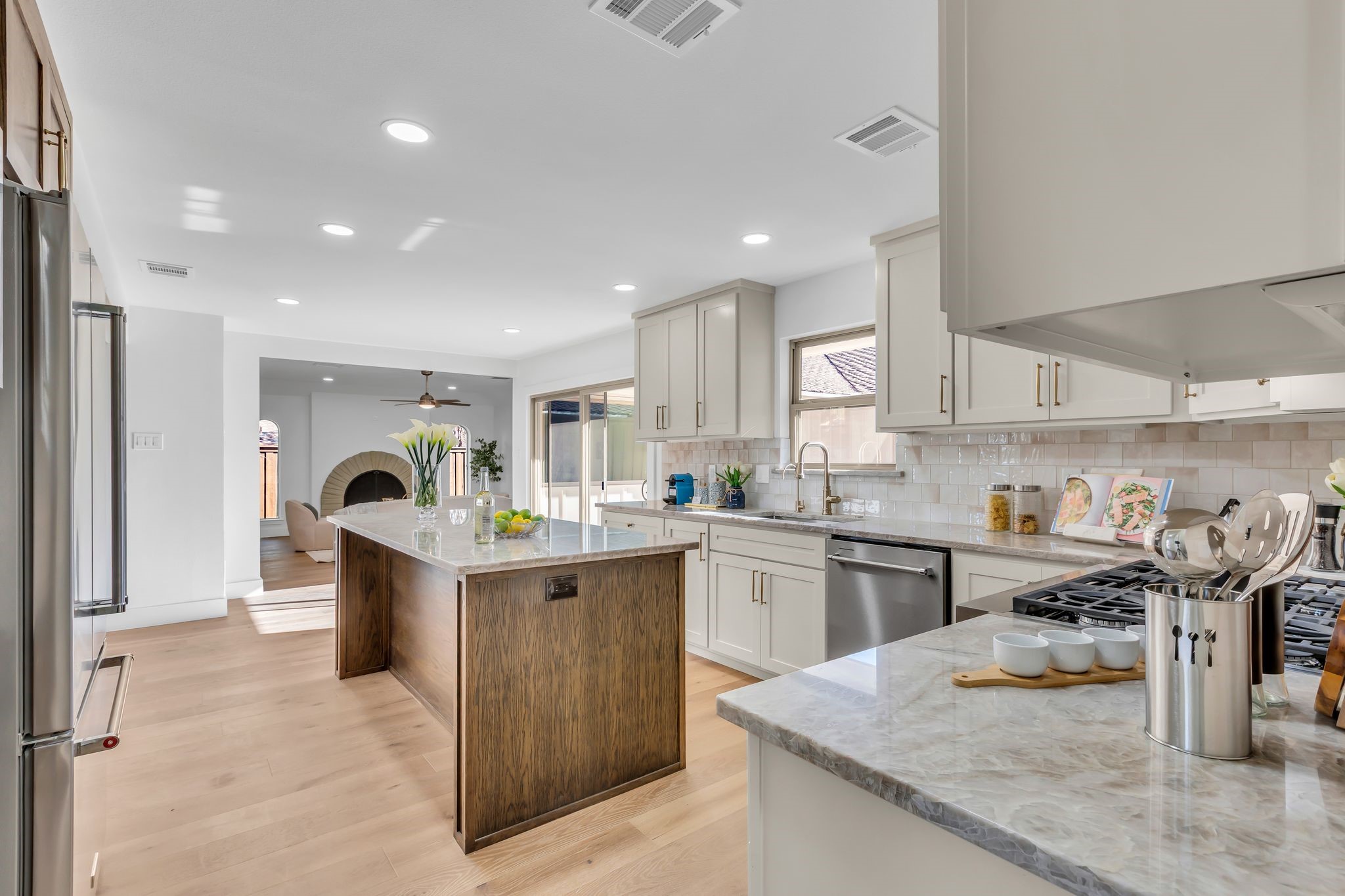 6108 Danbury Lane